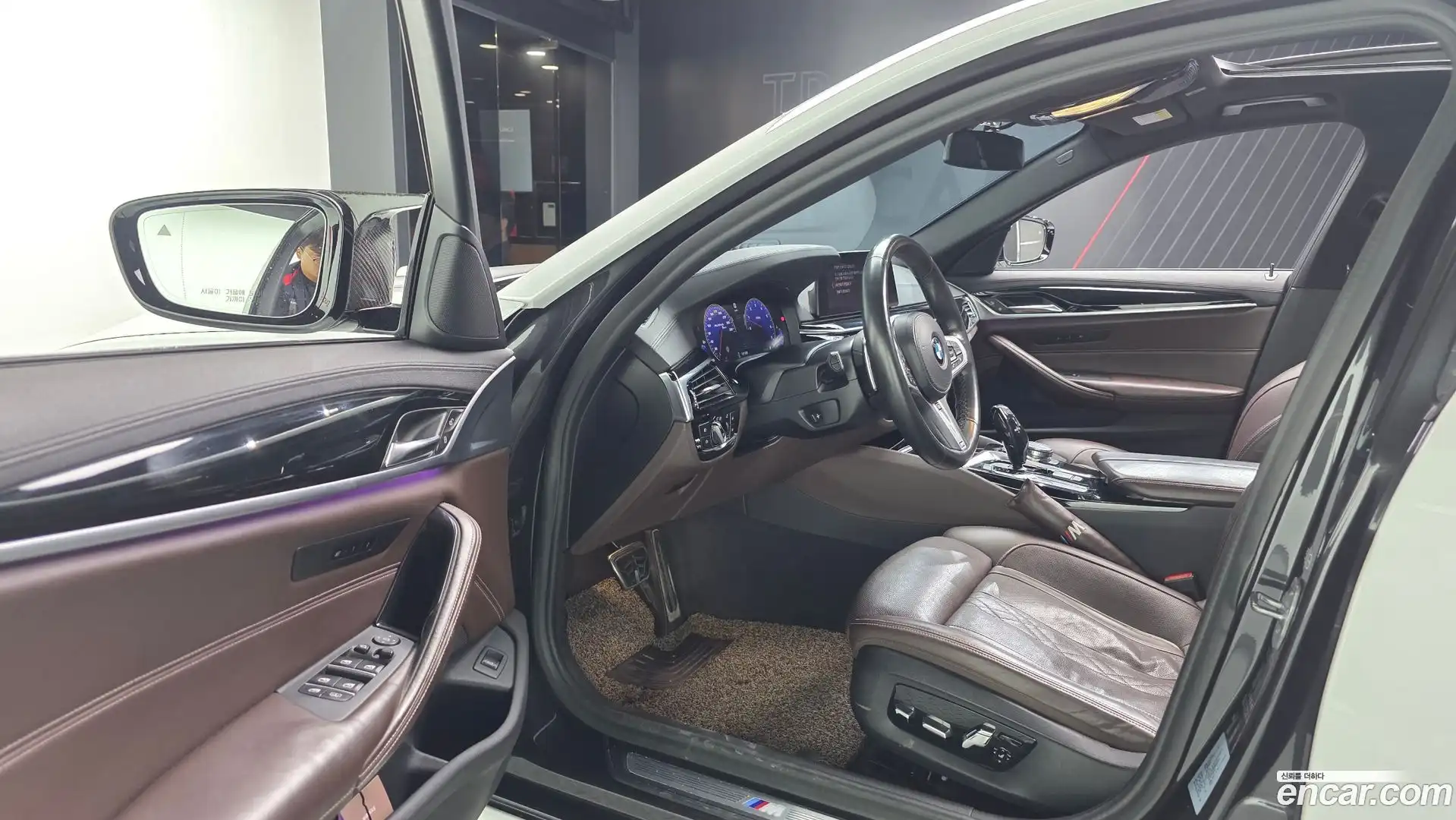 5-Series BMW 2019.3-INNER-010