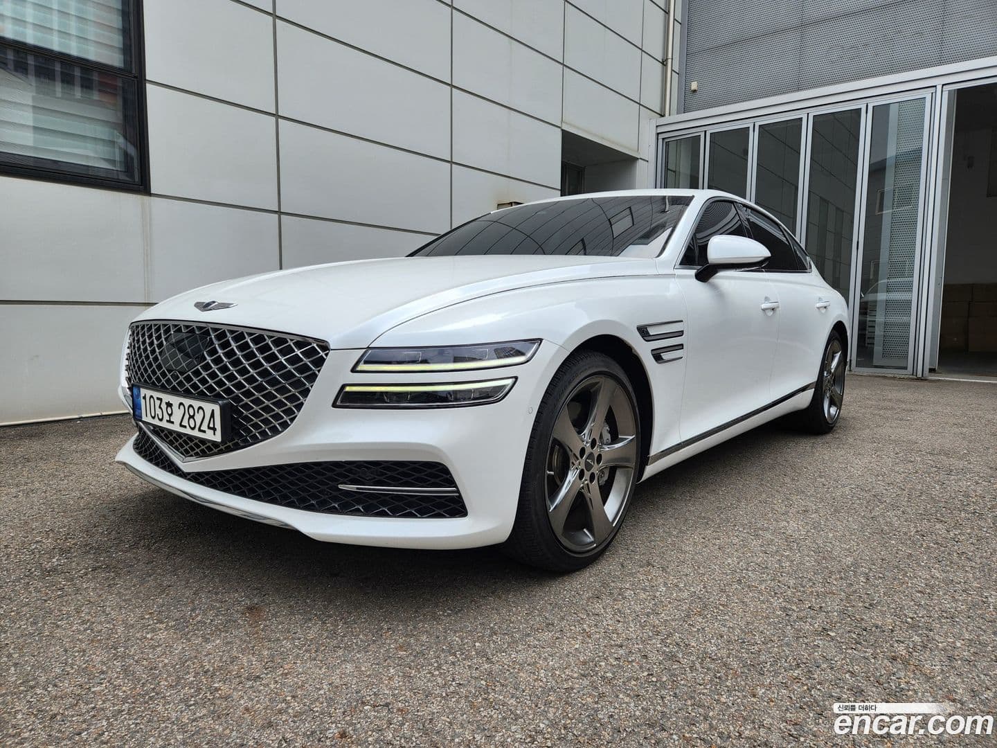 Main__Slider__Photo:G80 Genesis 2022.2-0