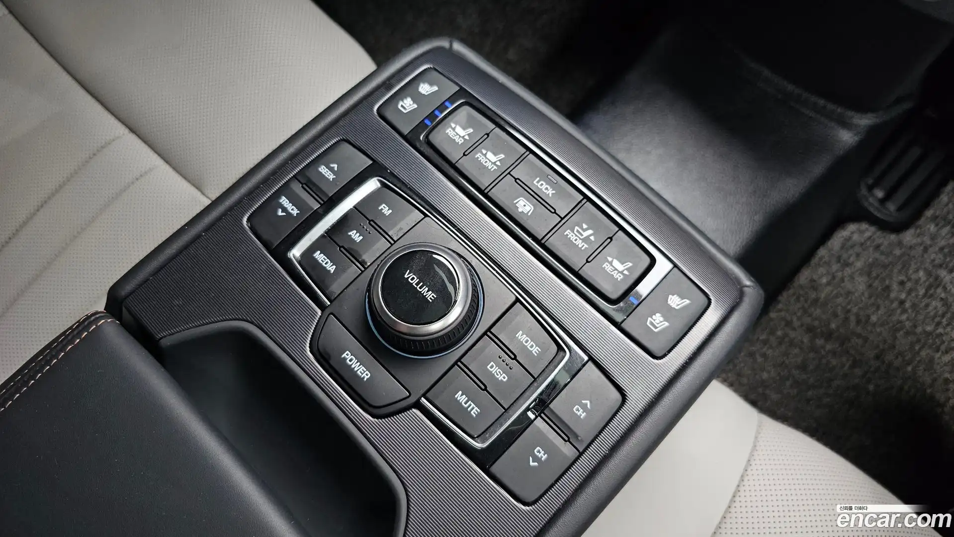 G80 Genesis 2018.6-OPTION-022