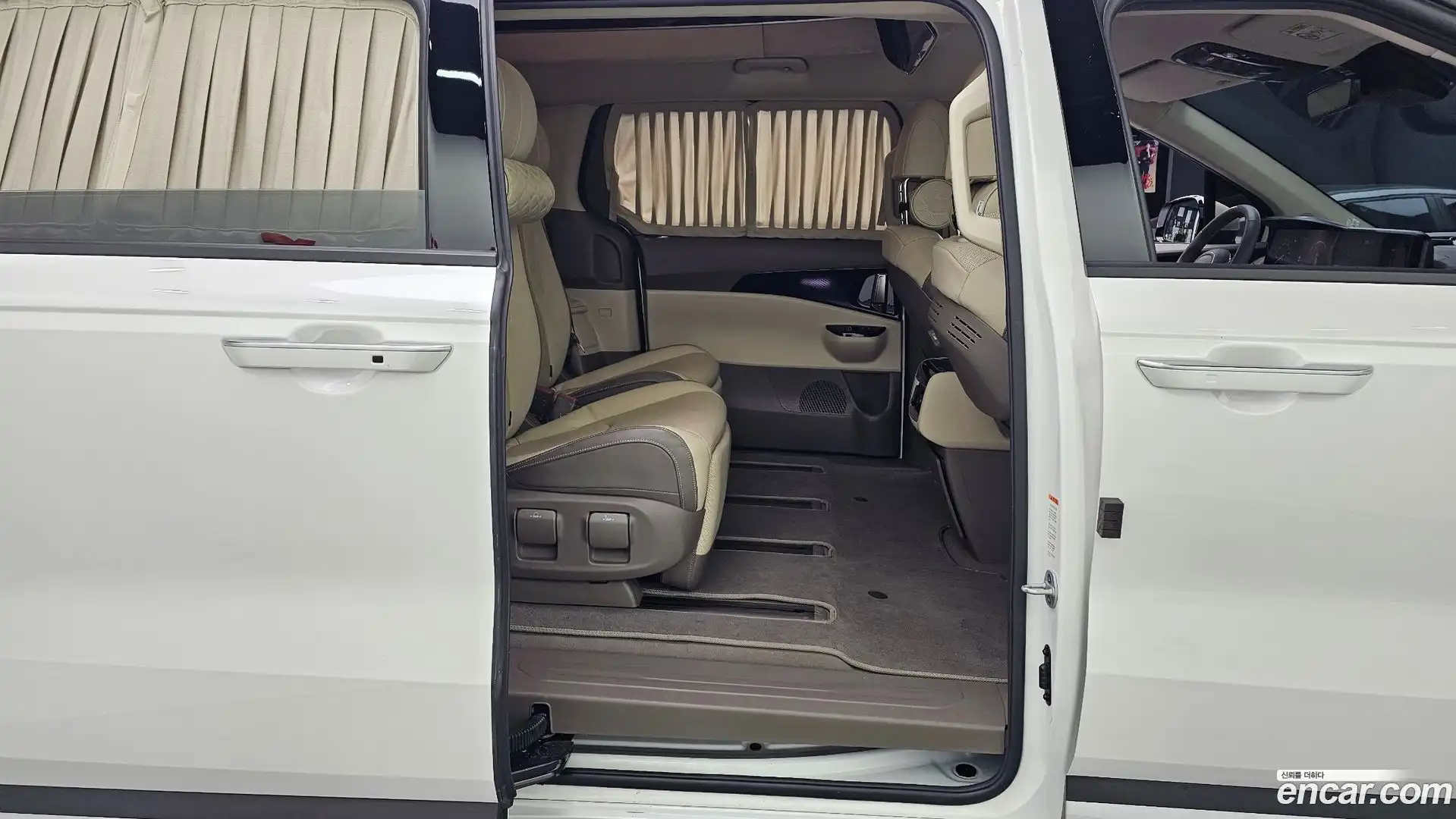 Canival Kia 2021.1-OPTION-016