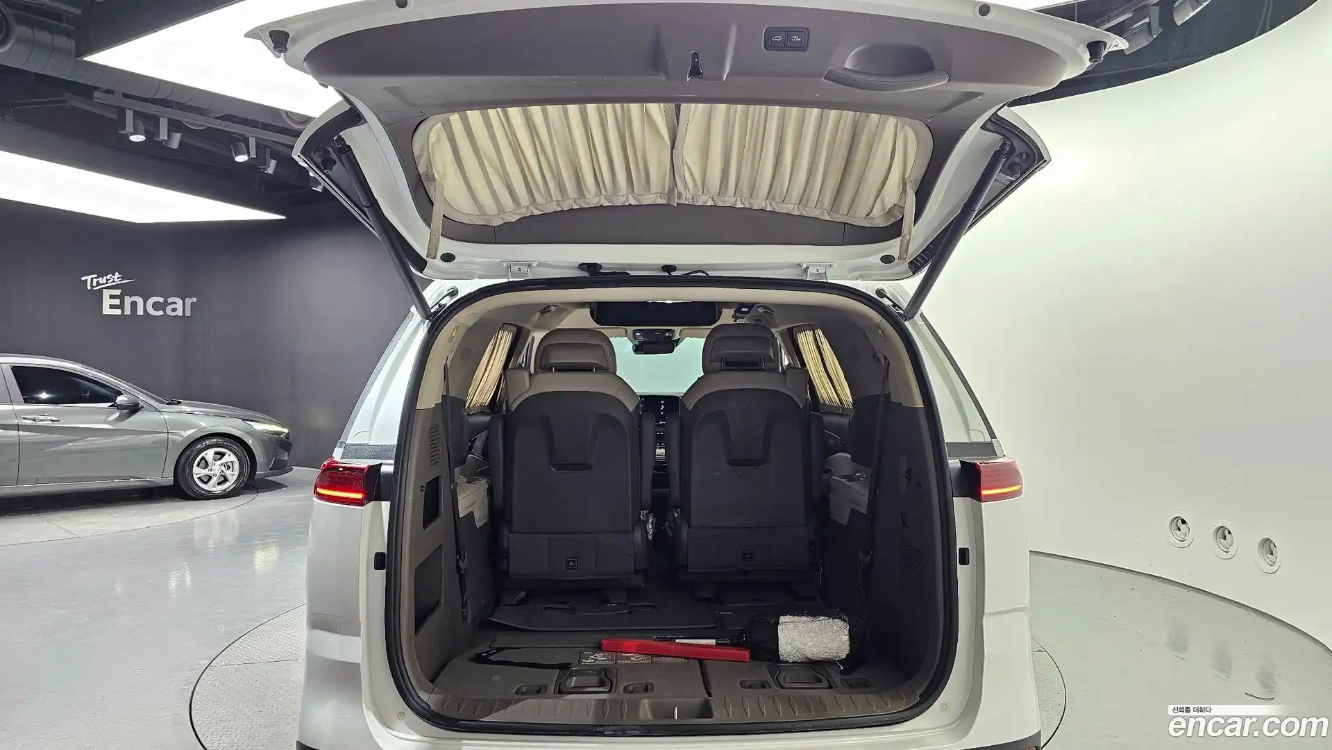 Canival Kia 2021.1-OPTION-024