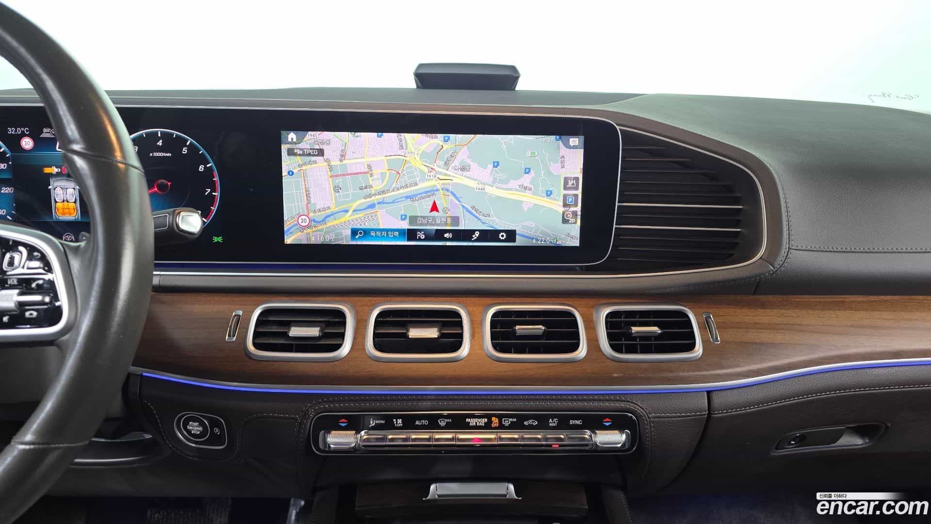 GLE-Class Mercedes-Benz 2020.6-OPTION-018