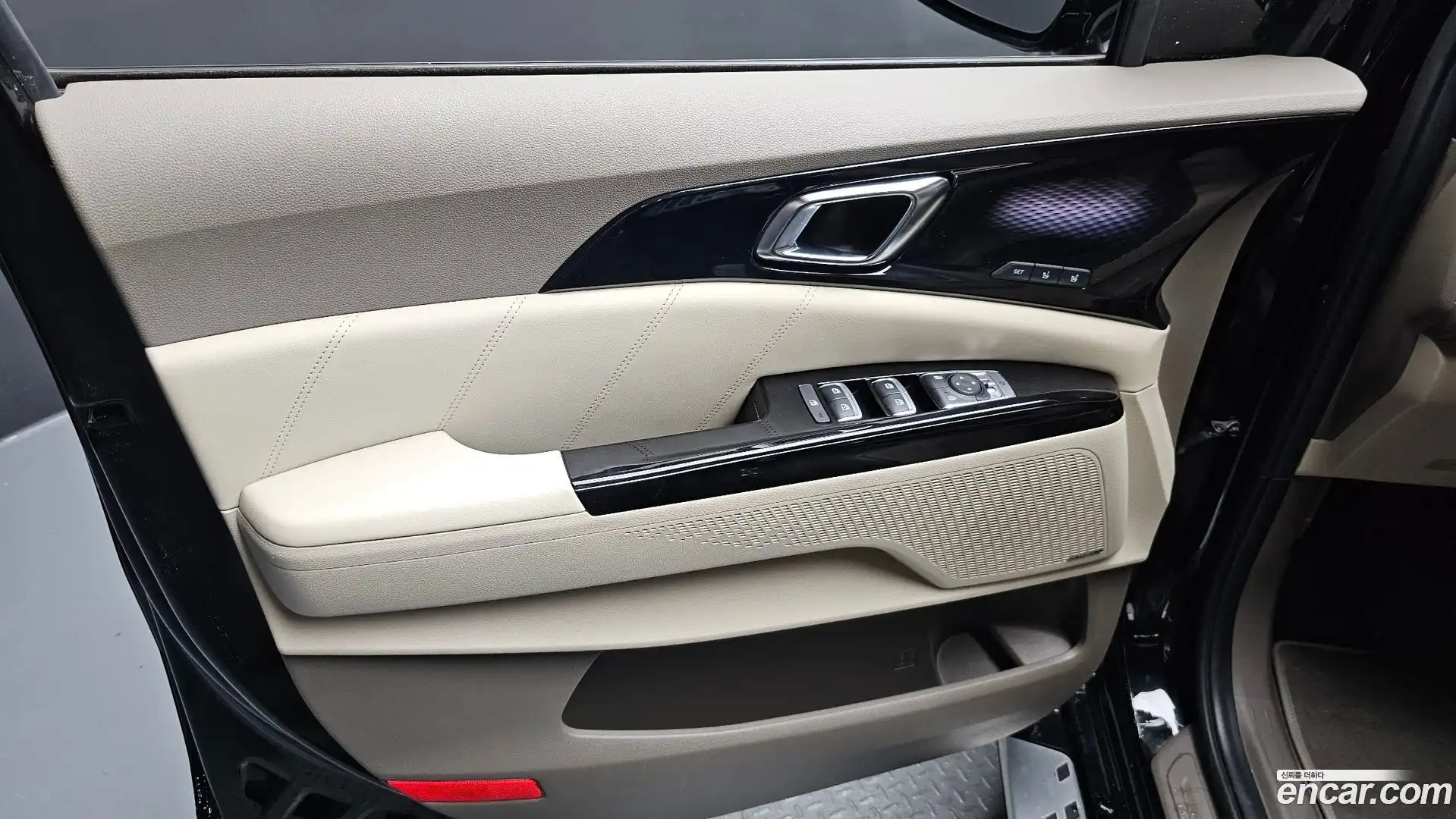 Canival Kia 2021.0-INNER-034