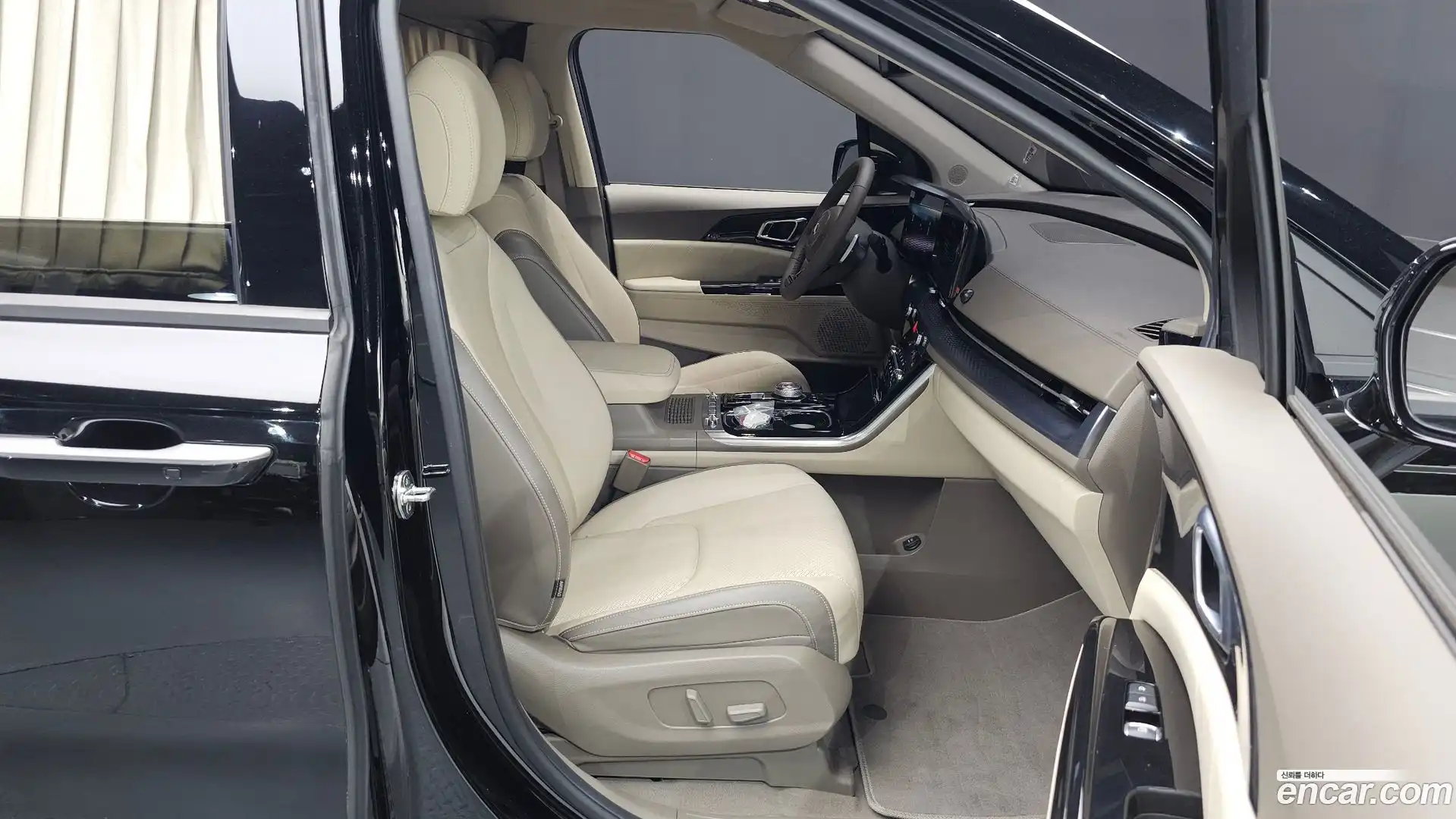 Canival Kia 2021.0-INNER-036