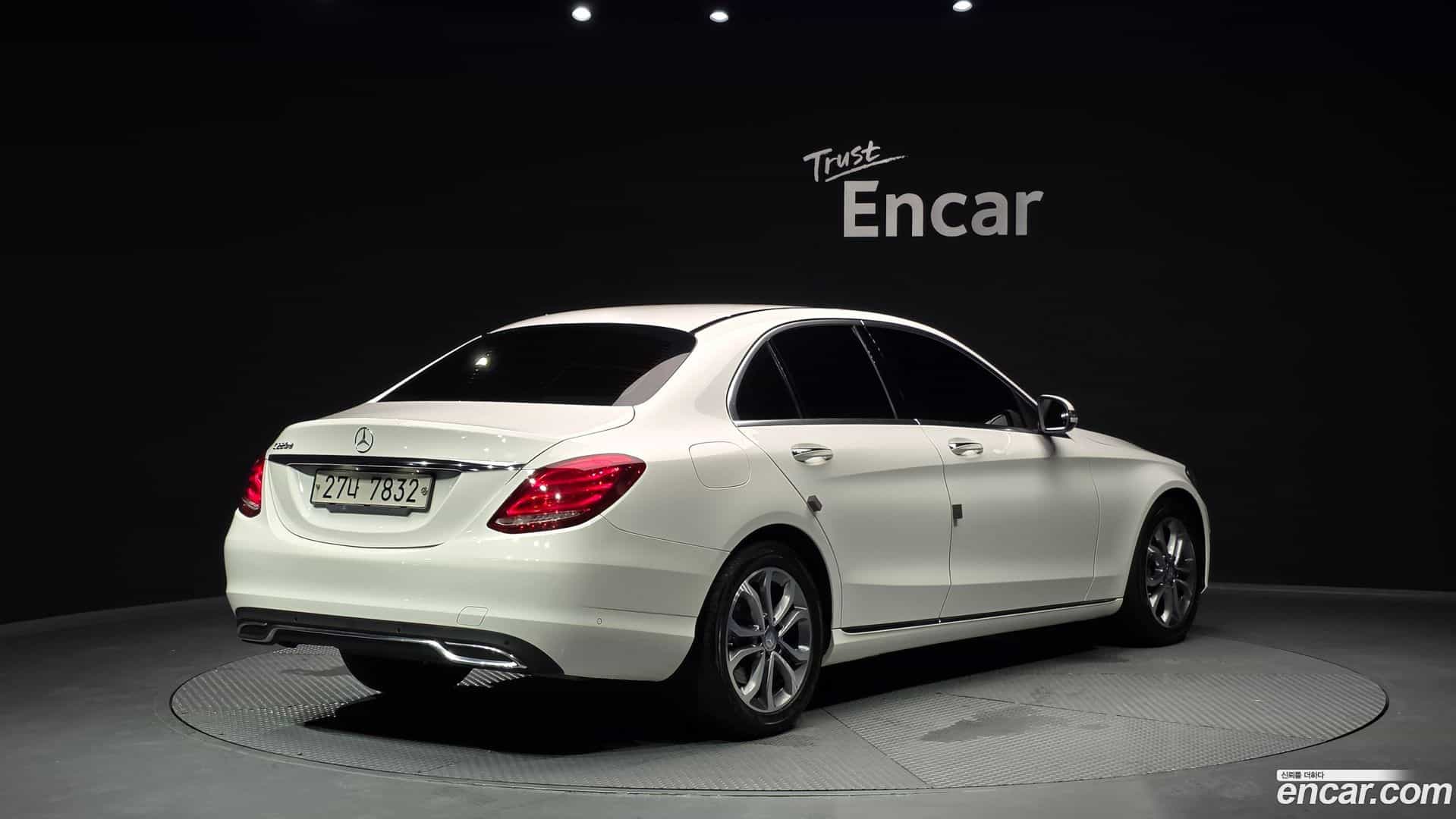 C-Class Mercedes-Benz 2017.1-OUTER-002