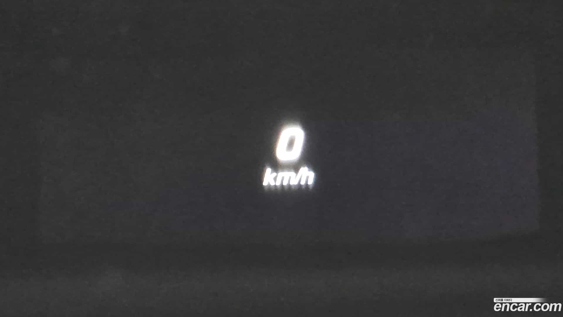 C-Class Mercedes-Benz 2017.1-OPTION-021
