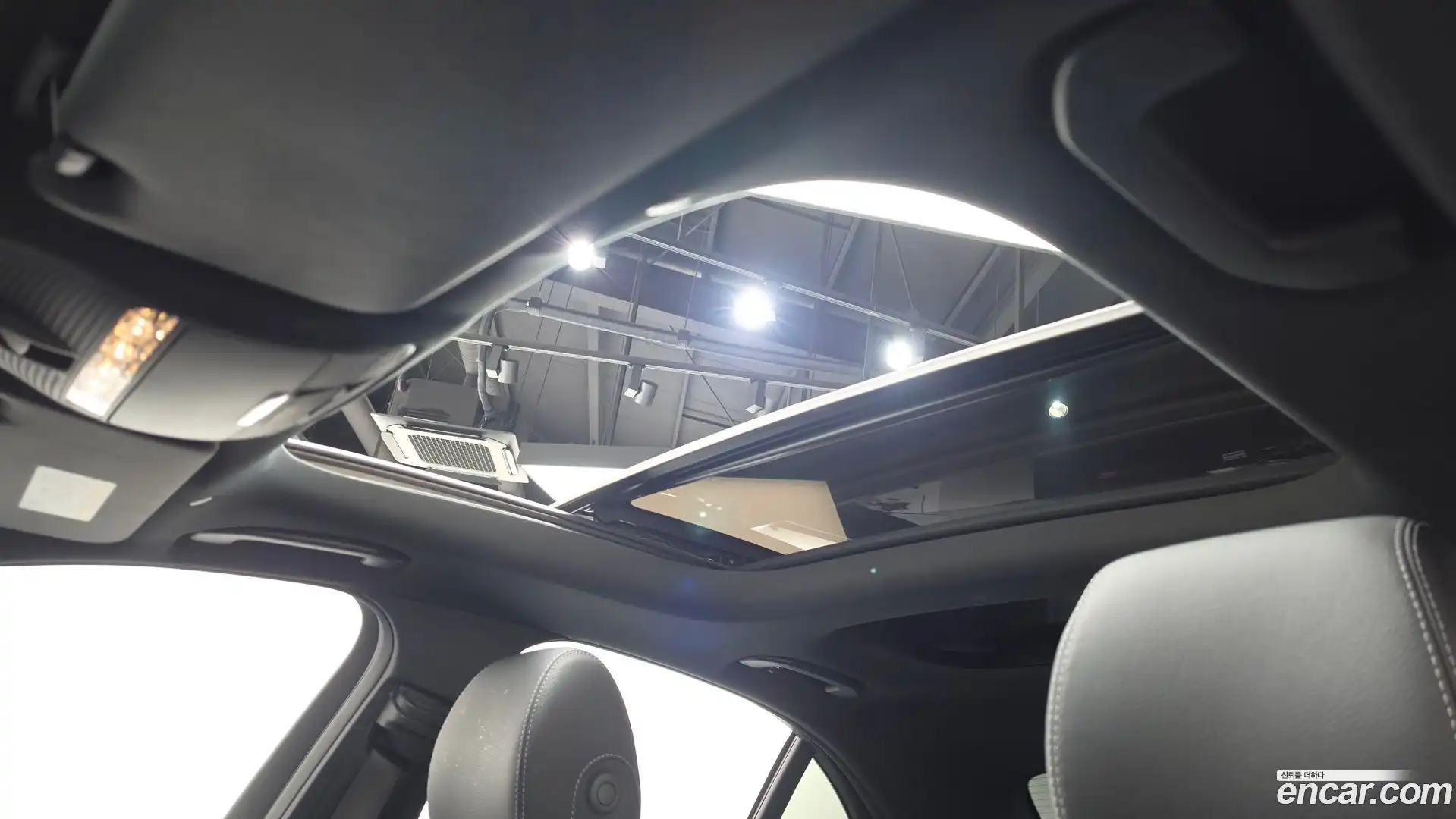 E-Class Mercedes-Benz 2022.1-OPTION-020