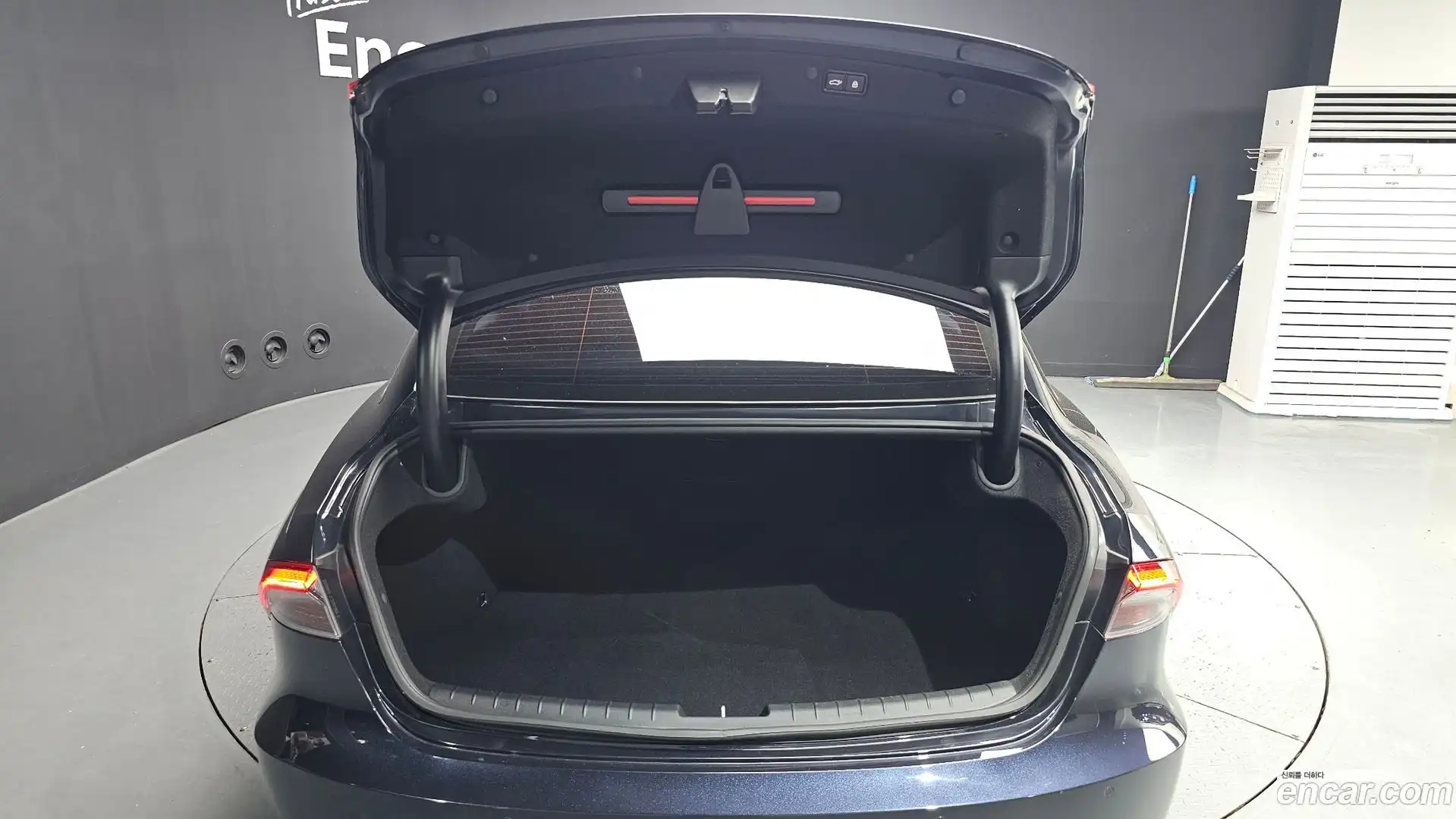Grandeur Hyundai 2021.3-OPTION-024