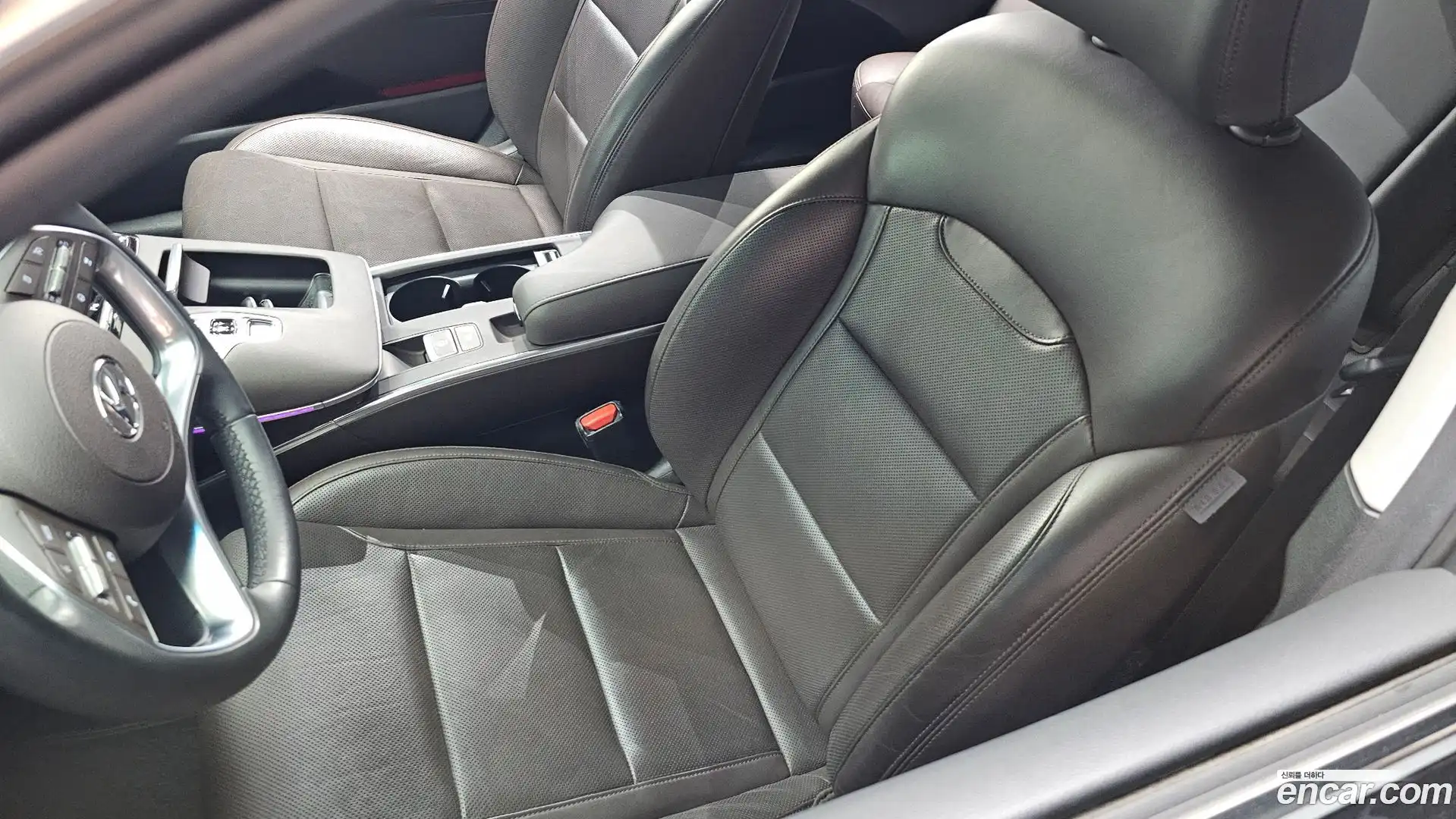 Grandeur Hyundai 2021.3-OPTION-042