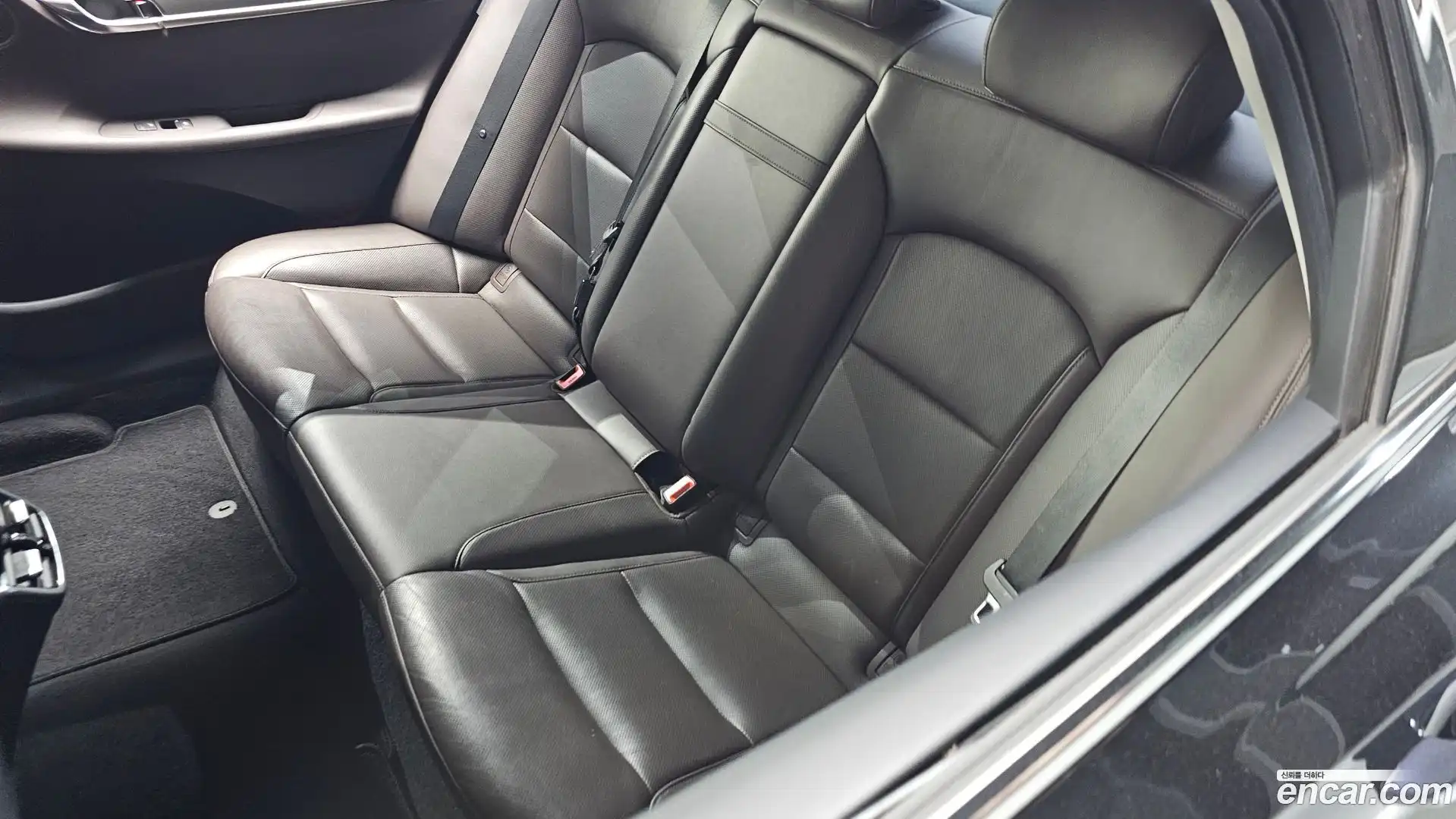 Grandeur Hyundai 2021.3-OPTION-043