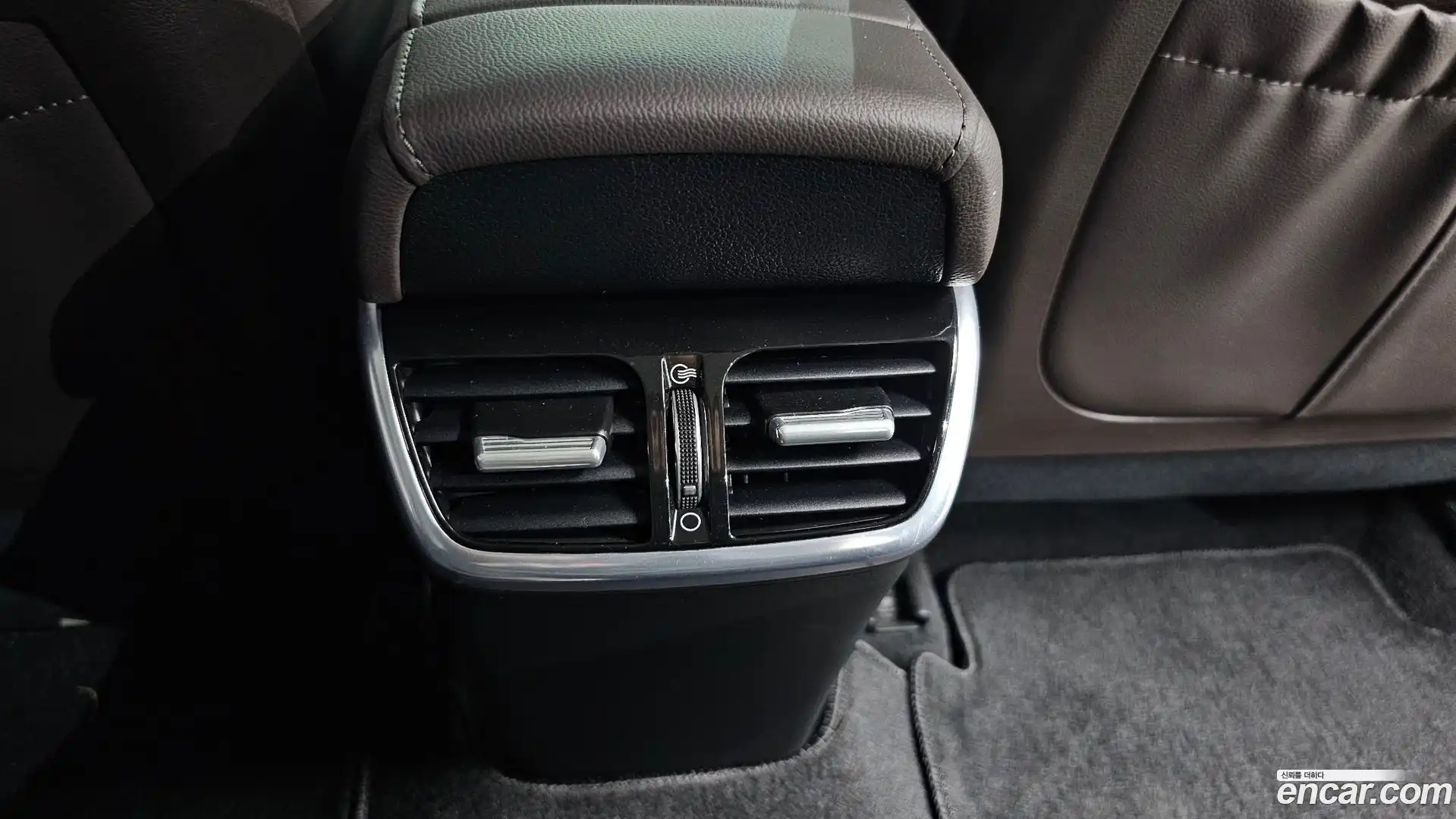 Grandeur Hyundai 2021.3-OPTION-044