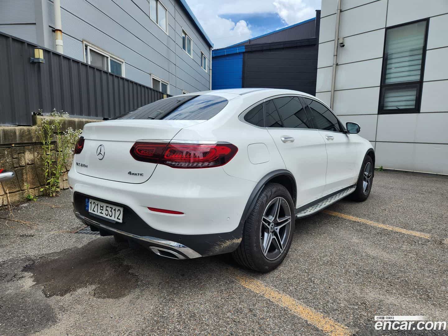 GLC-Class Mercedes-Benz 2022.6-OUTER-002