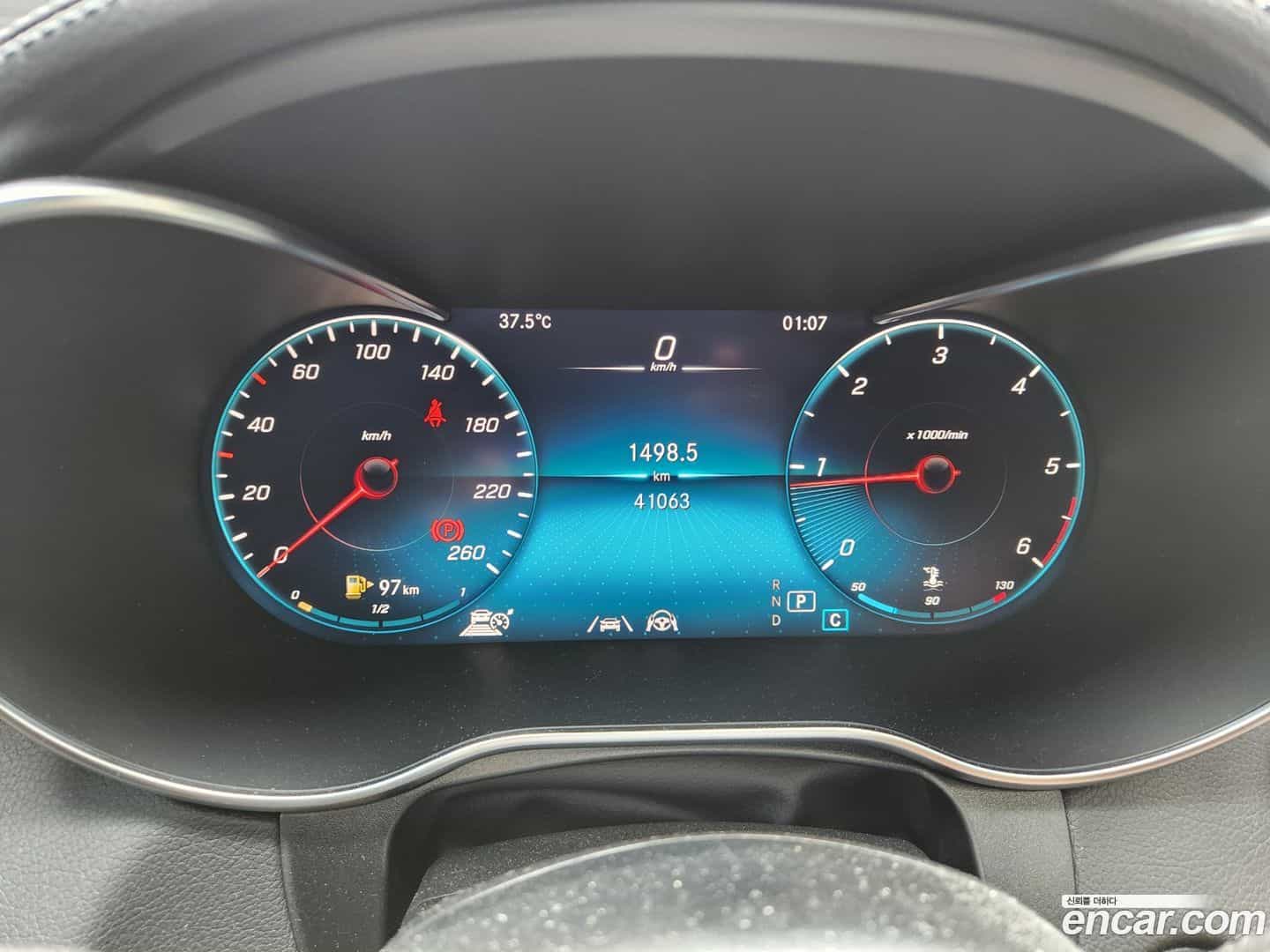 GLC-Class Mercedes-Benz 2022.6-OUTER-005