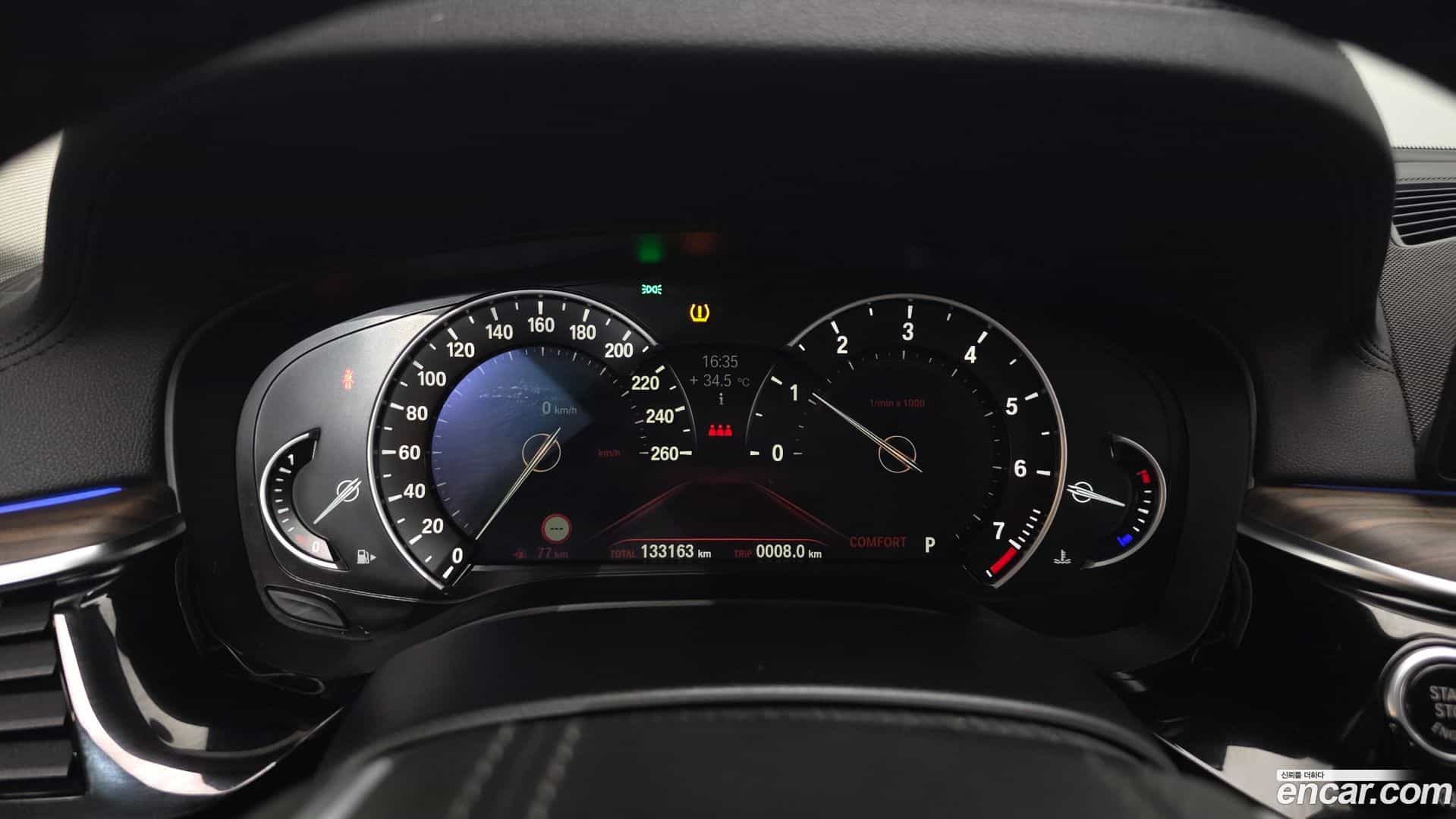 5-Series BMW 2019.3-INNER-008