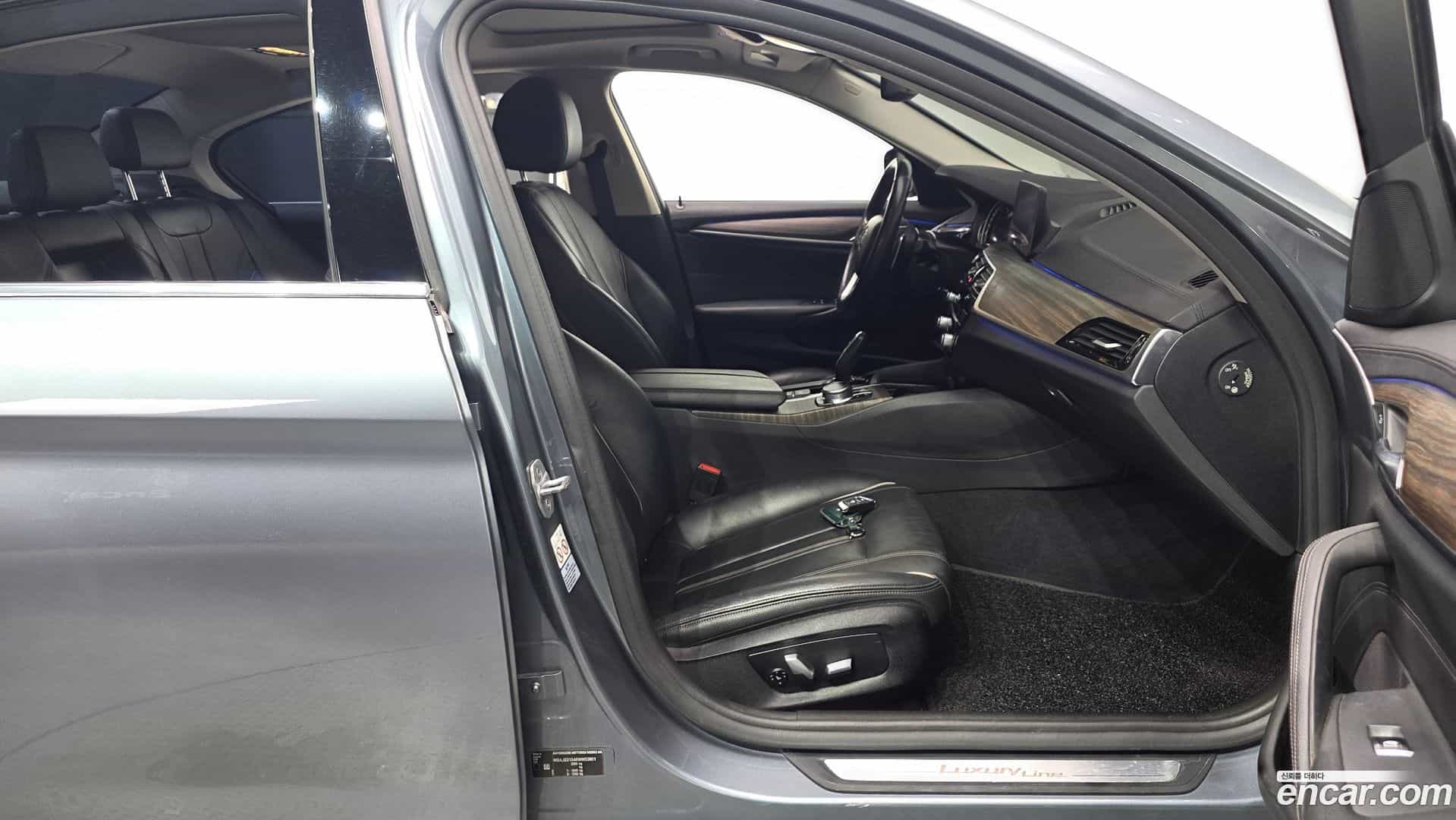 5-Series BMW 2019.3-INNER-036