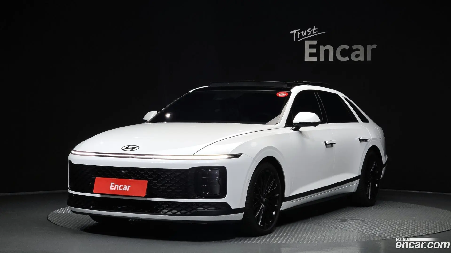 Main__Slider__Photo:Grandeur Hyundai 2026.2-0