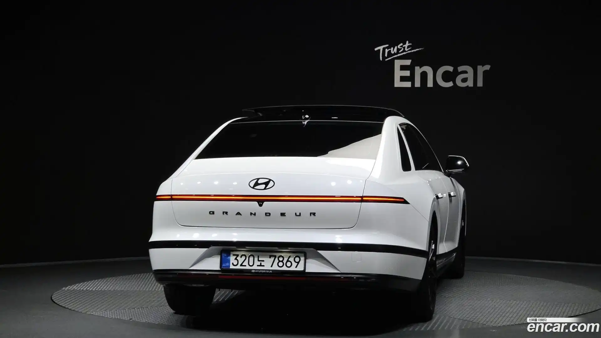 Grandeur Hyundai 2026.2-OUTER-004