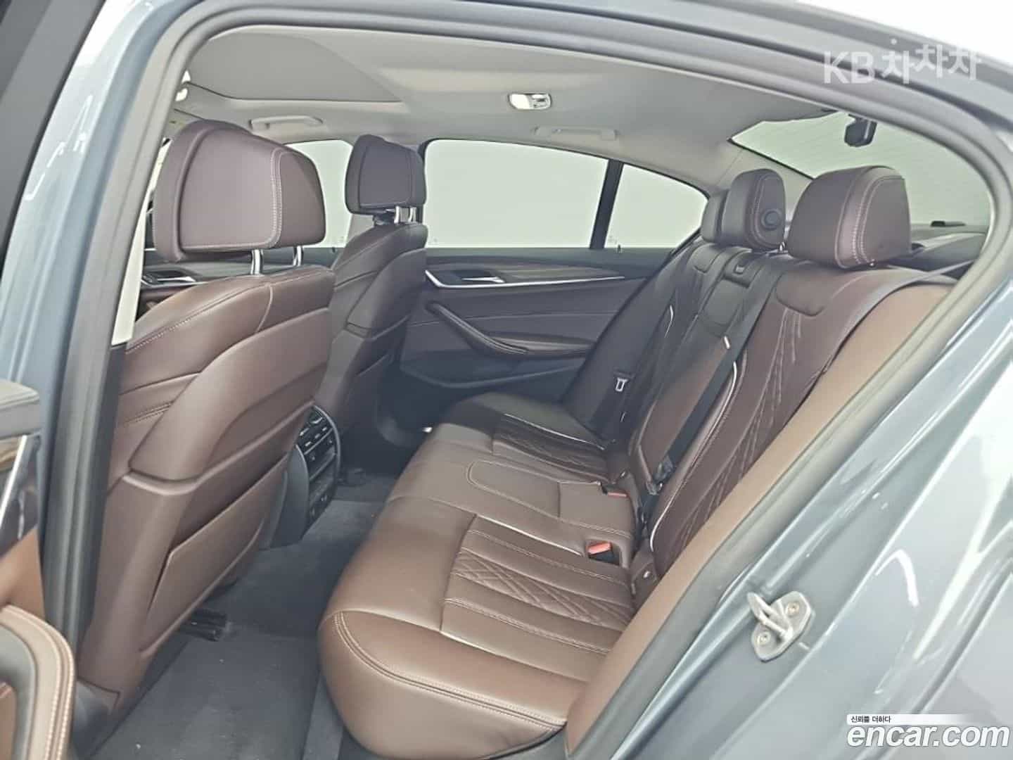 5-Series BMW 2018.6-OPTION-016