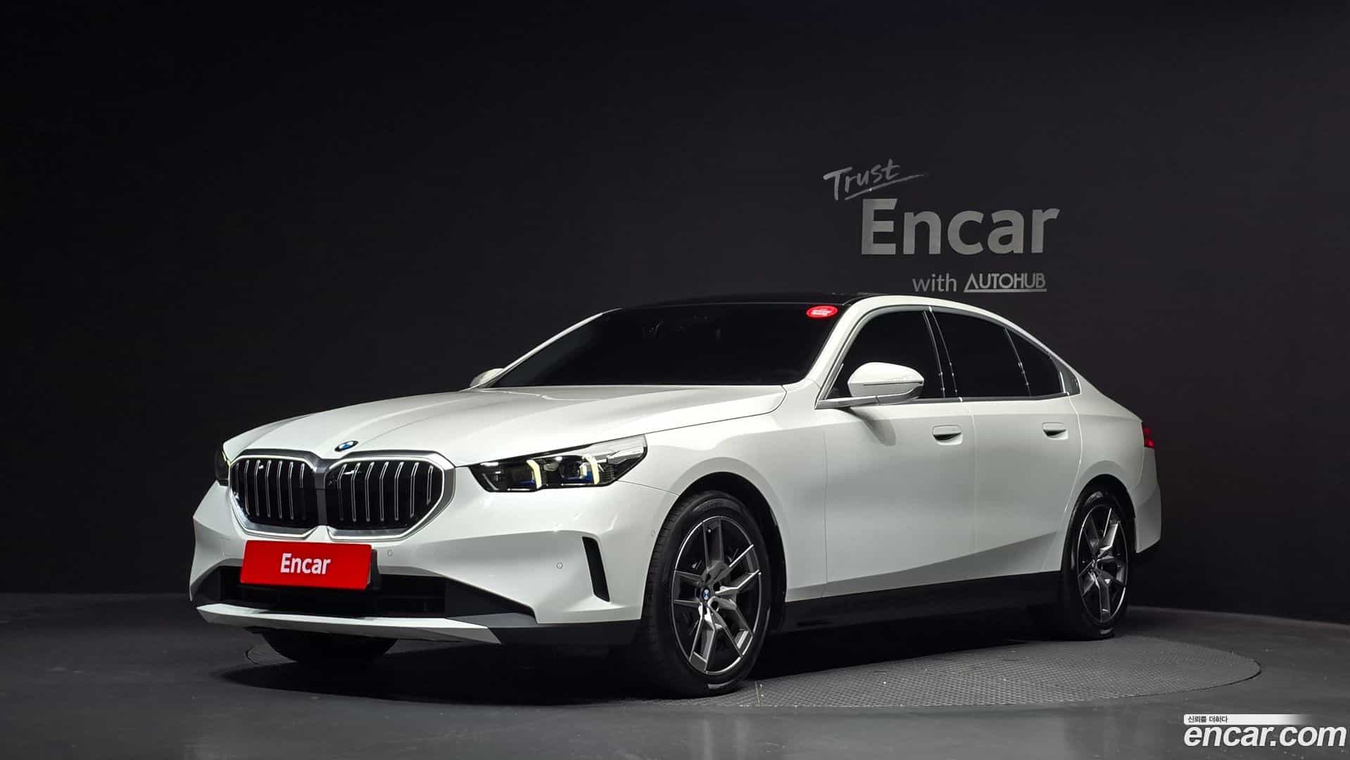 5-Series BMW 2023.11-OUTER-001