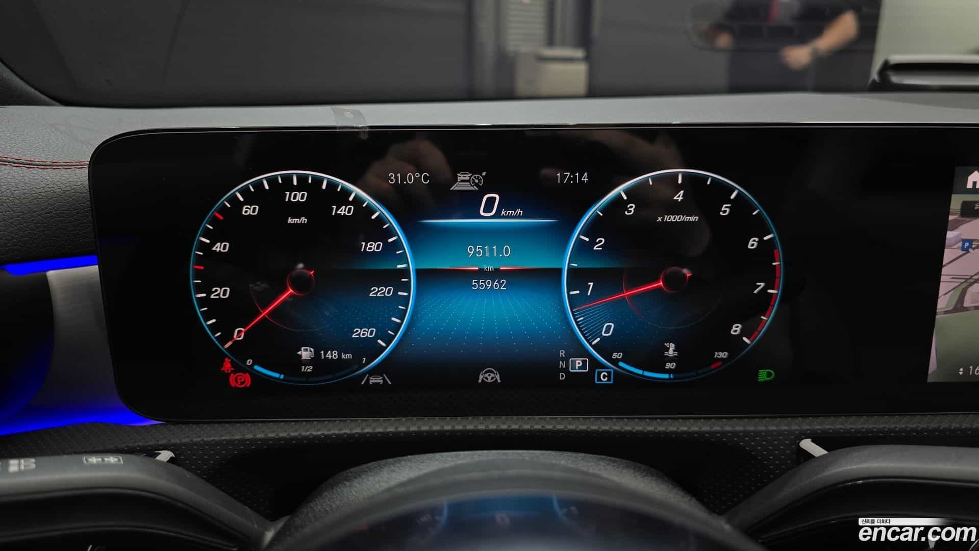 CLA-Class Mercedes-Benz 2023.2-INNER-008