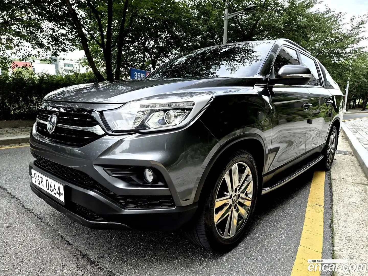 Rexton KG Mobility 2018.10-OUTER-001