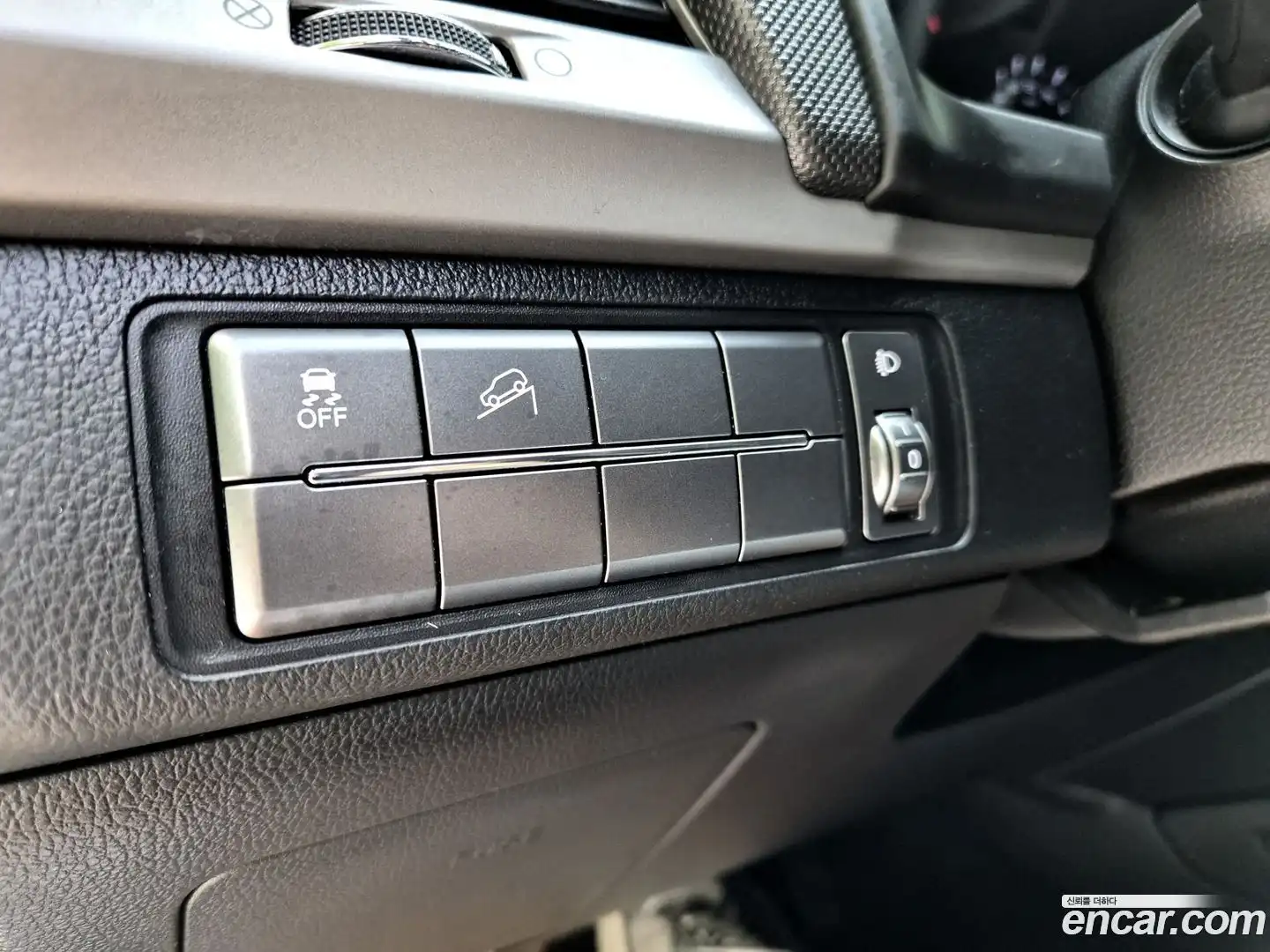 Rexton KG Mobility 2018.10-OPTION-023