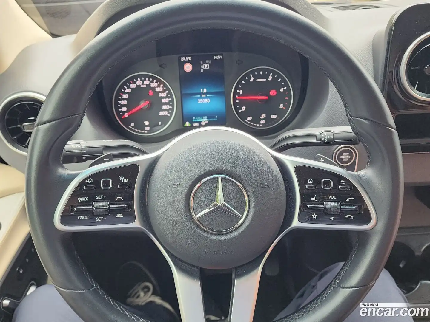 Sprinter Mercedes-Benz 2021.3-INNER-009
