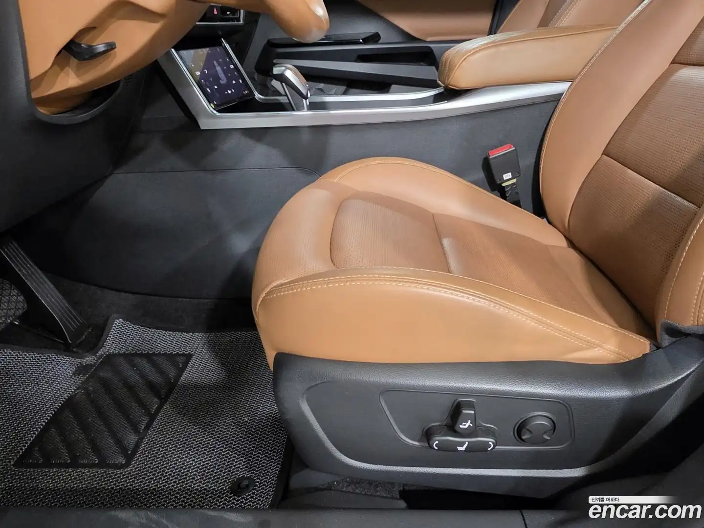 Torres KG Mobility 2022.8-INNER-010