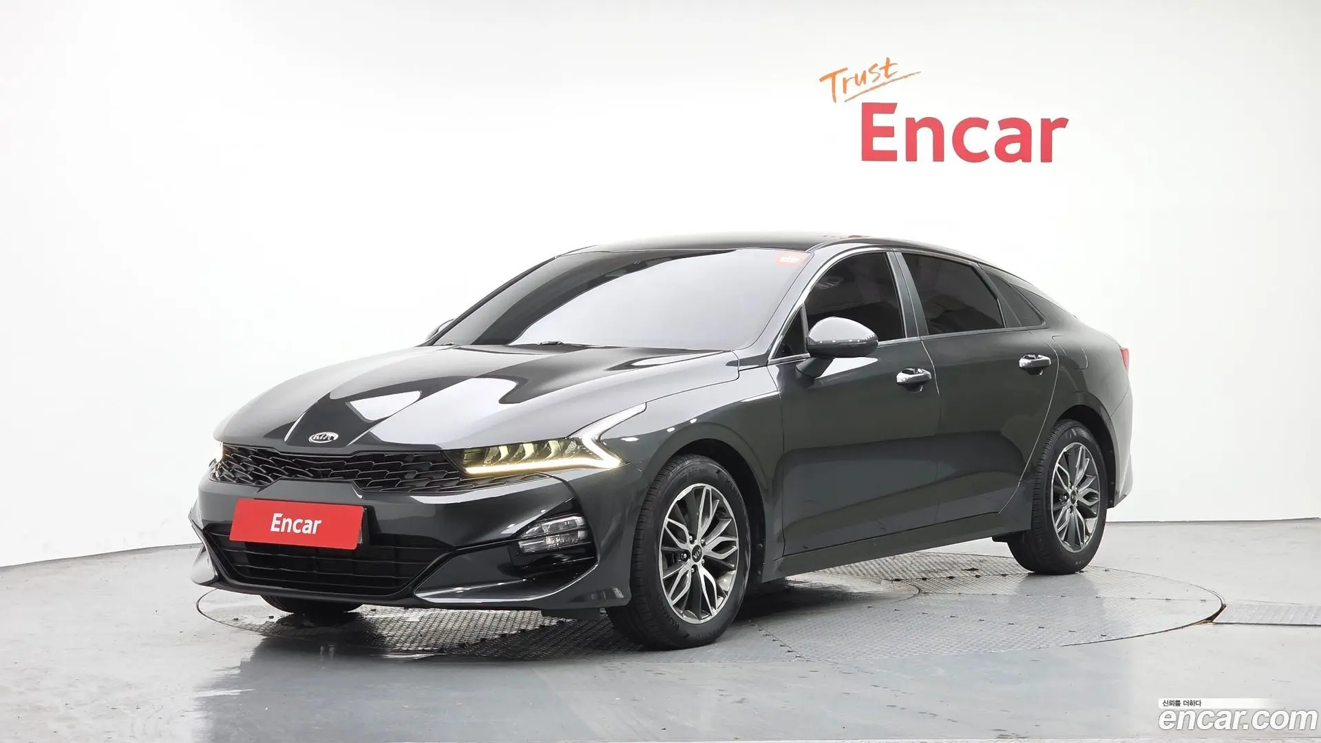 Main__Slider__Photo:K5 Kia 2021.2-0
