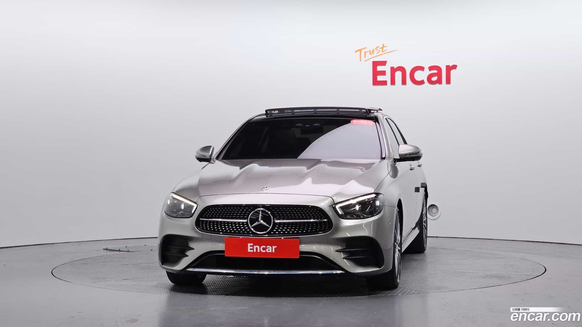 E-Class Mercedes-Benz 2022.4-OUTER-003