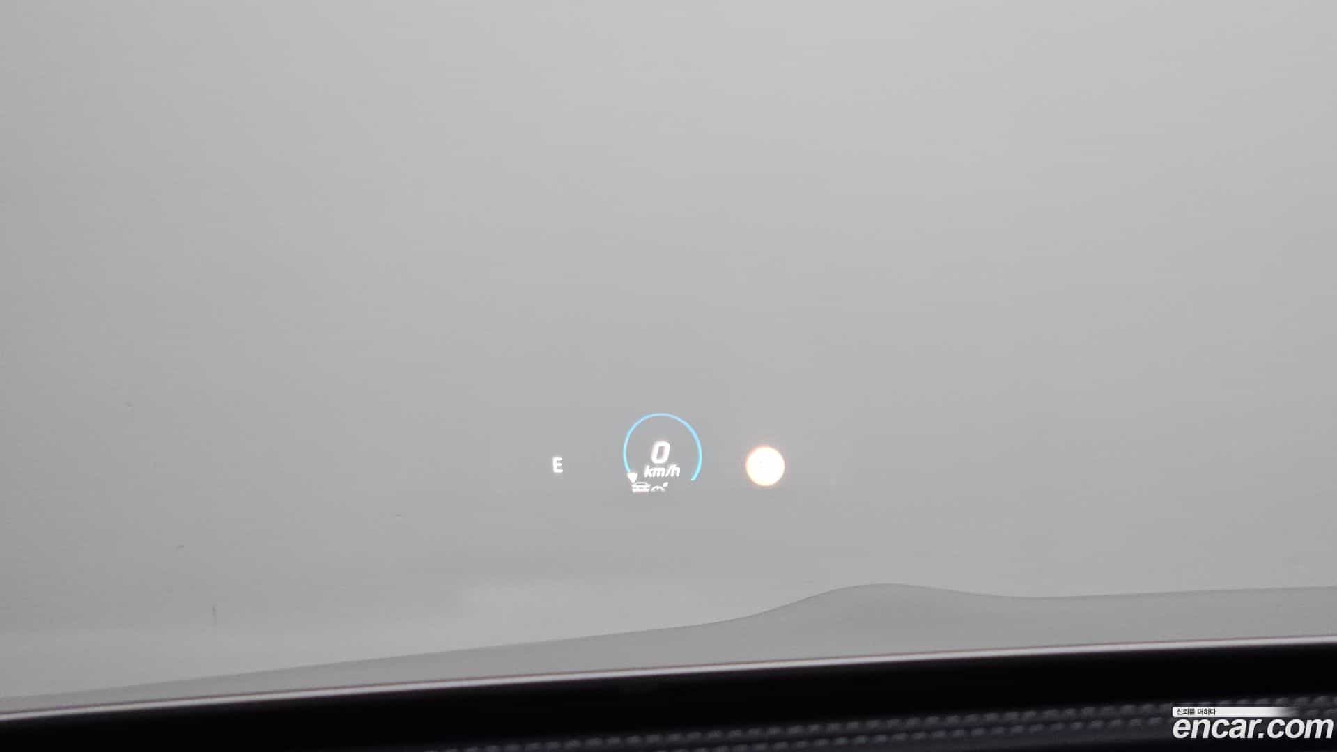 E-Class Mercedes-Benz 2022.4-OPTION-040