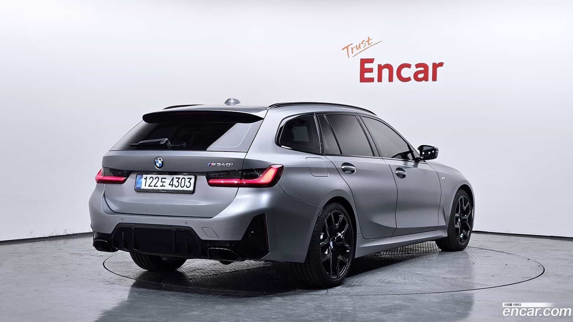3-Series BMW 2025.9-OUTER-002