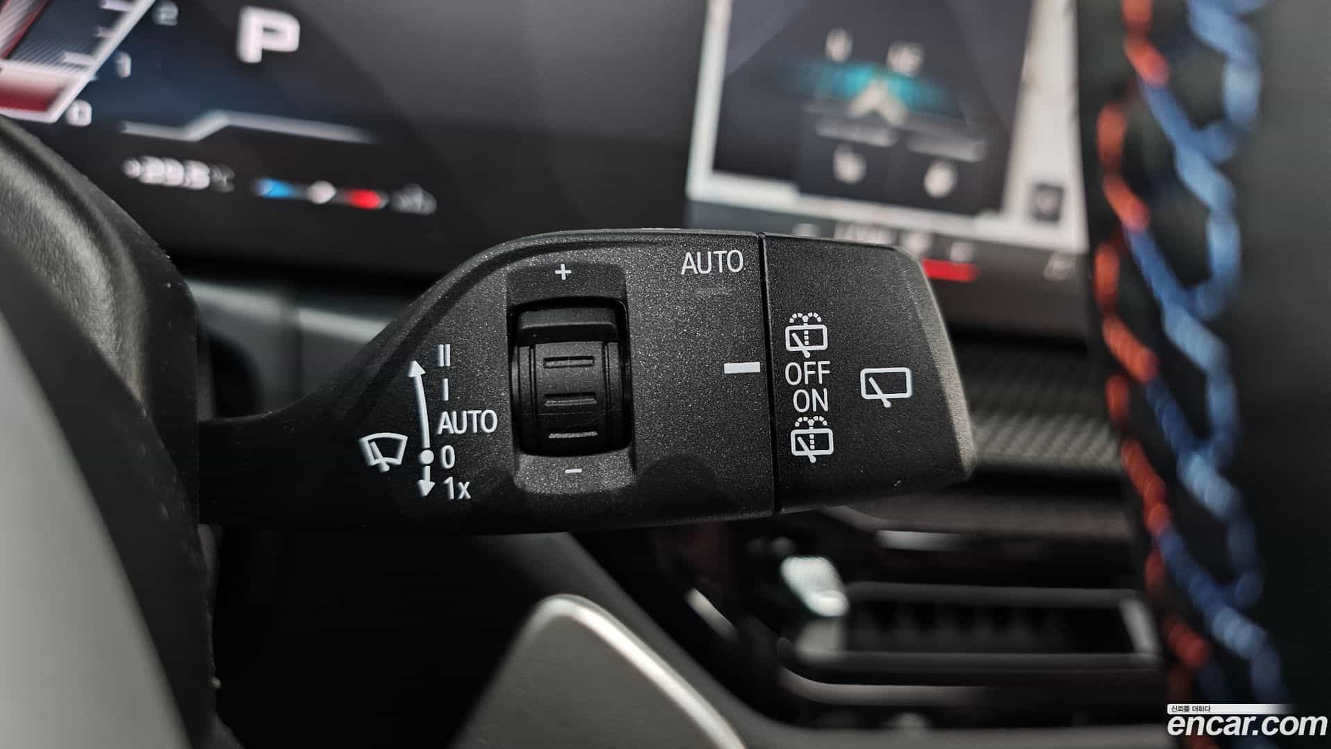 3-Series BMW 2025.9-OPTION-041