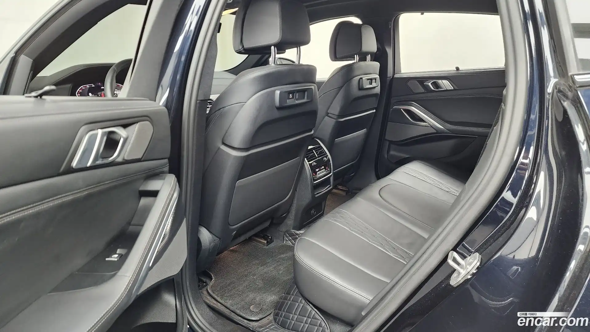 X6 BMW 2023.2-INNER-036