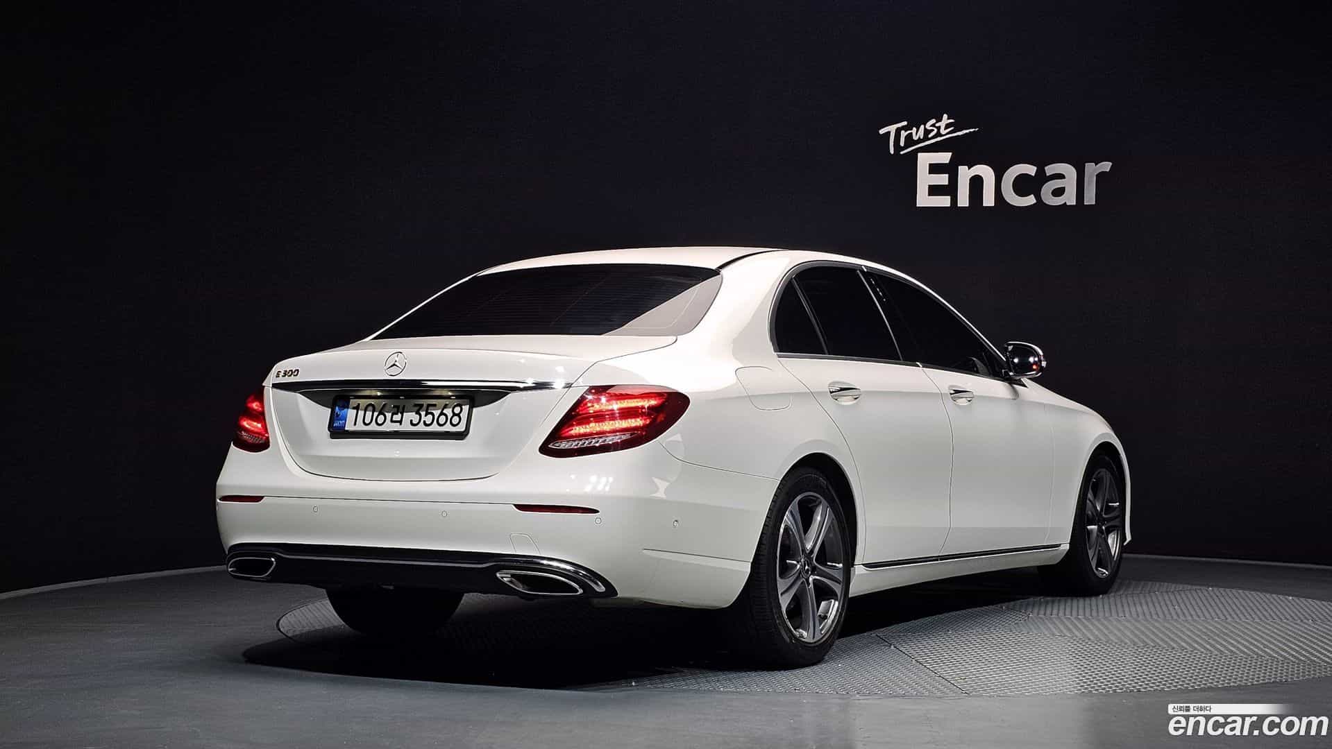E-Class Mercedes-Benz 2018.9-OUTER-002