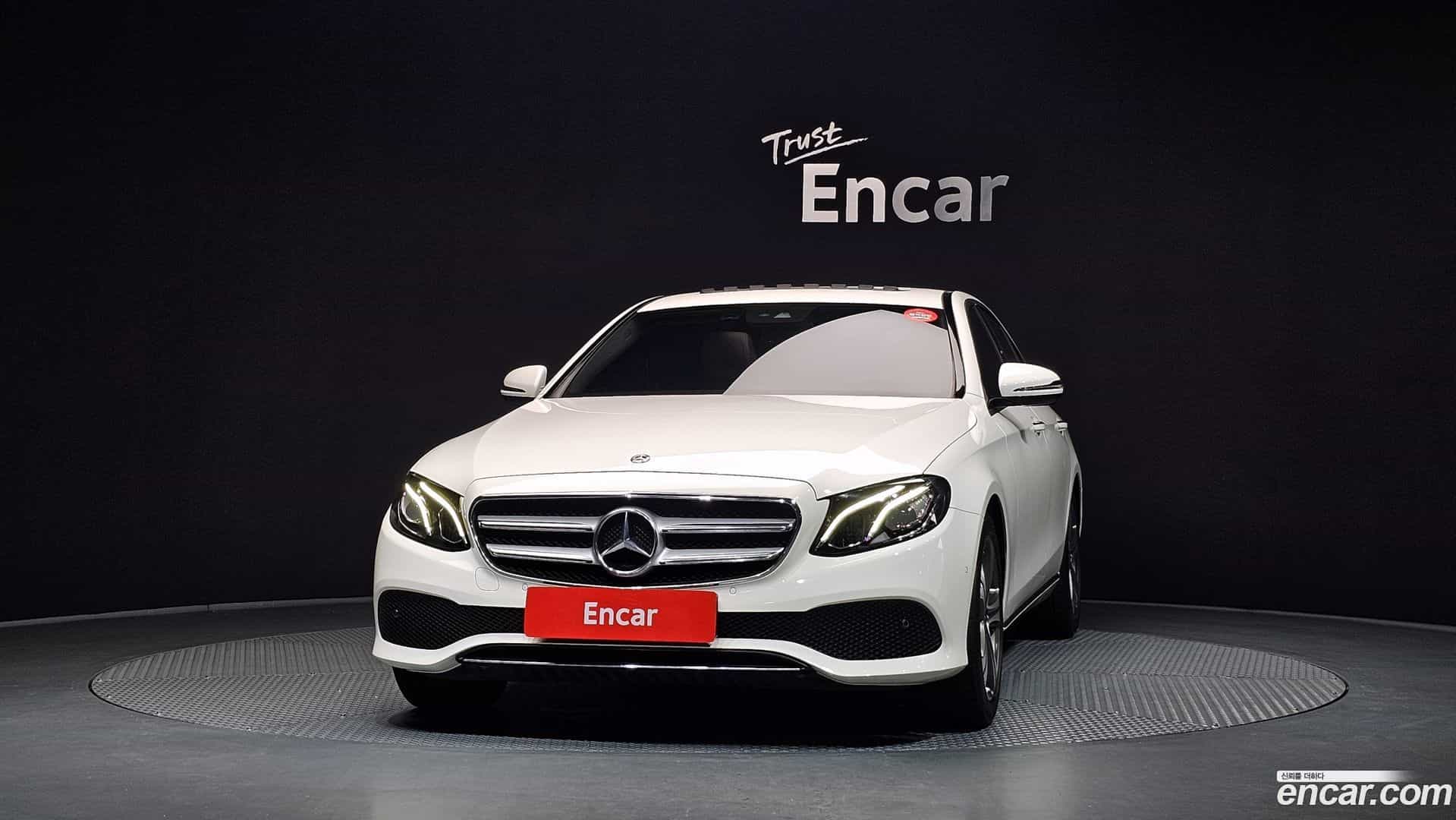 E-Class Mercedes-Benz 2018.9-OUTER-003