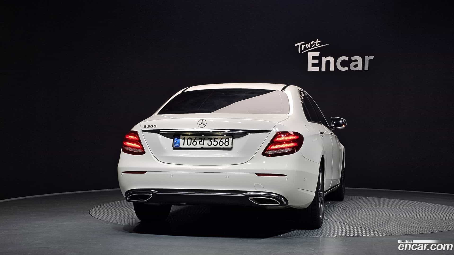 E-Class Mercedes-Benz 2018.9-OUTER-004
