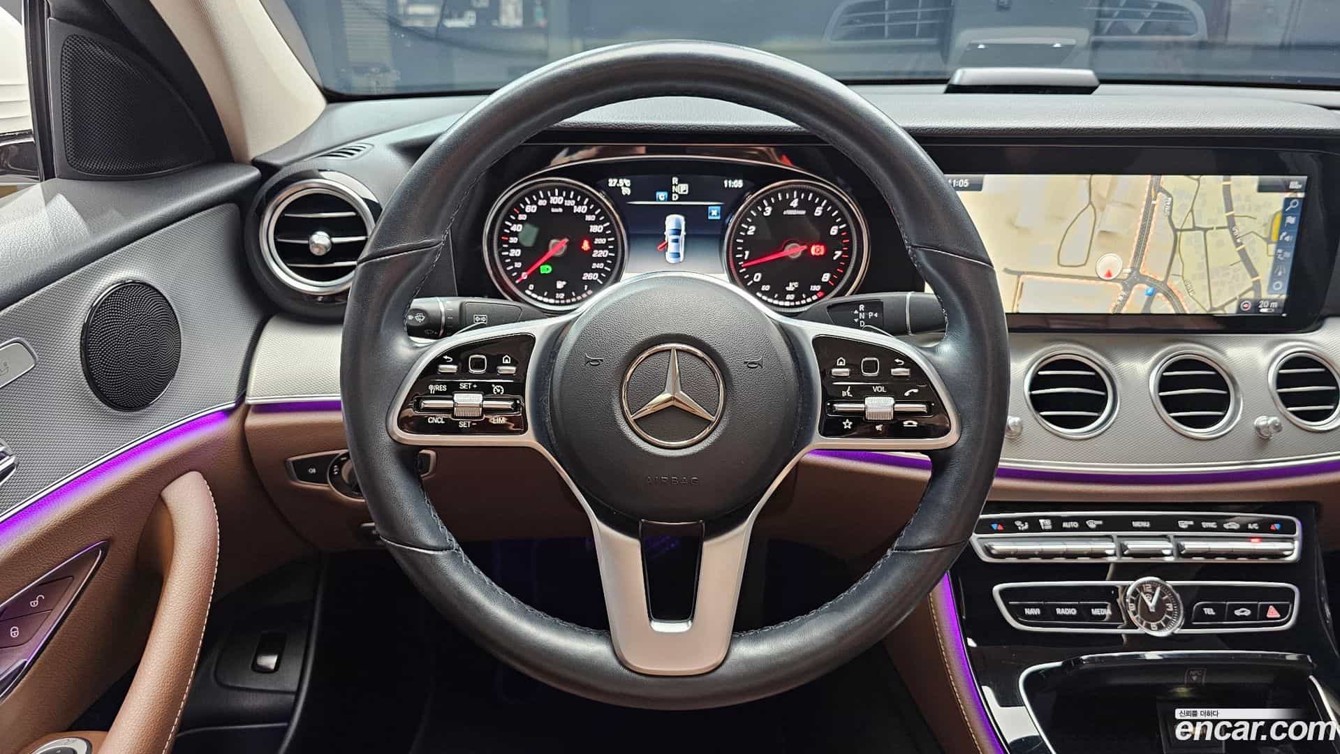 E-Class Mercedes-Benz 2018.9-OPTION-017