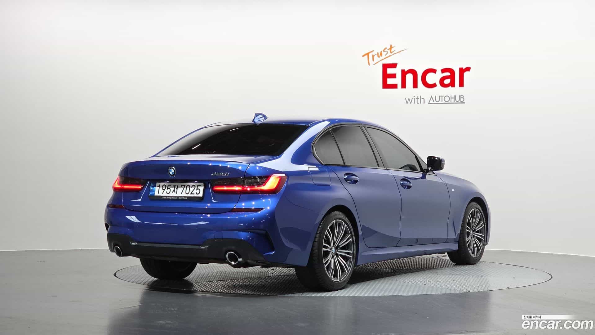 3-Series BMW 2022.1-OUTER-002