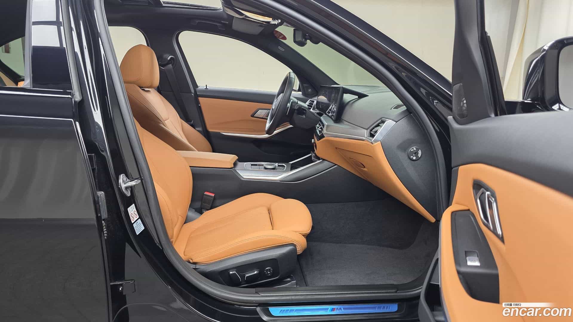 3-Series BMW 2024.9-INNER-036