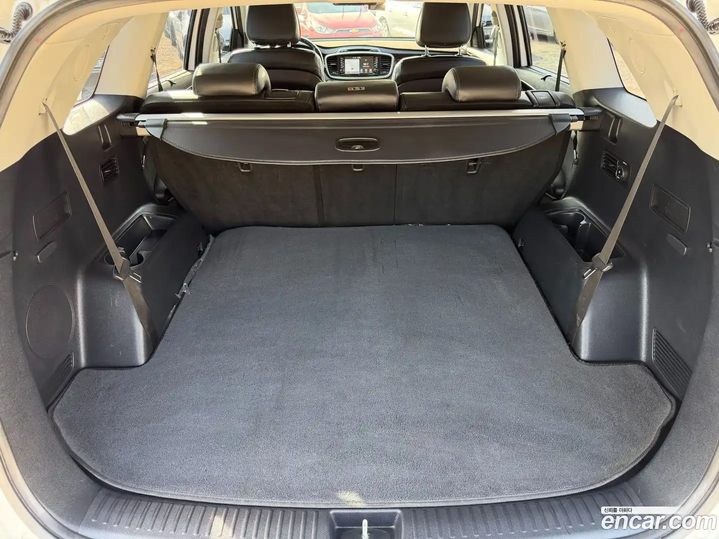 Sorento Kia 2017.5-INNER-010