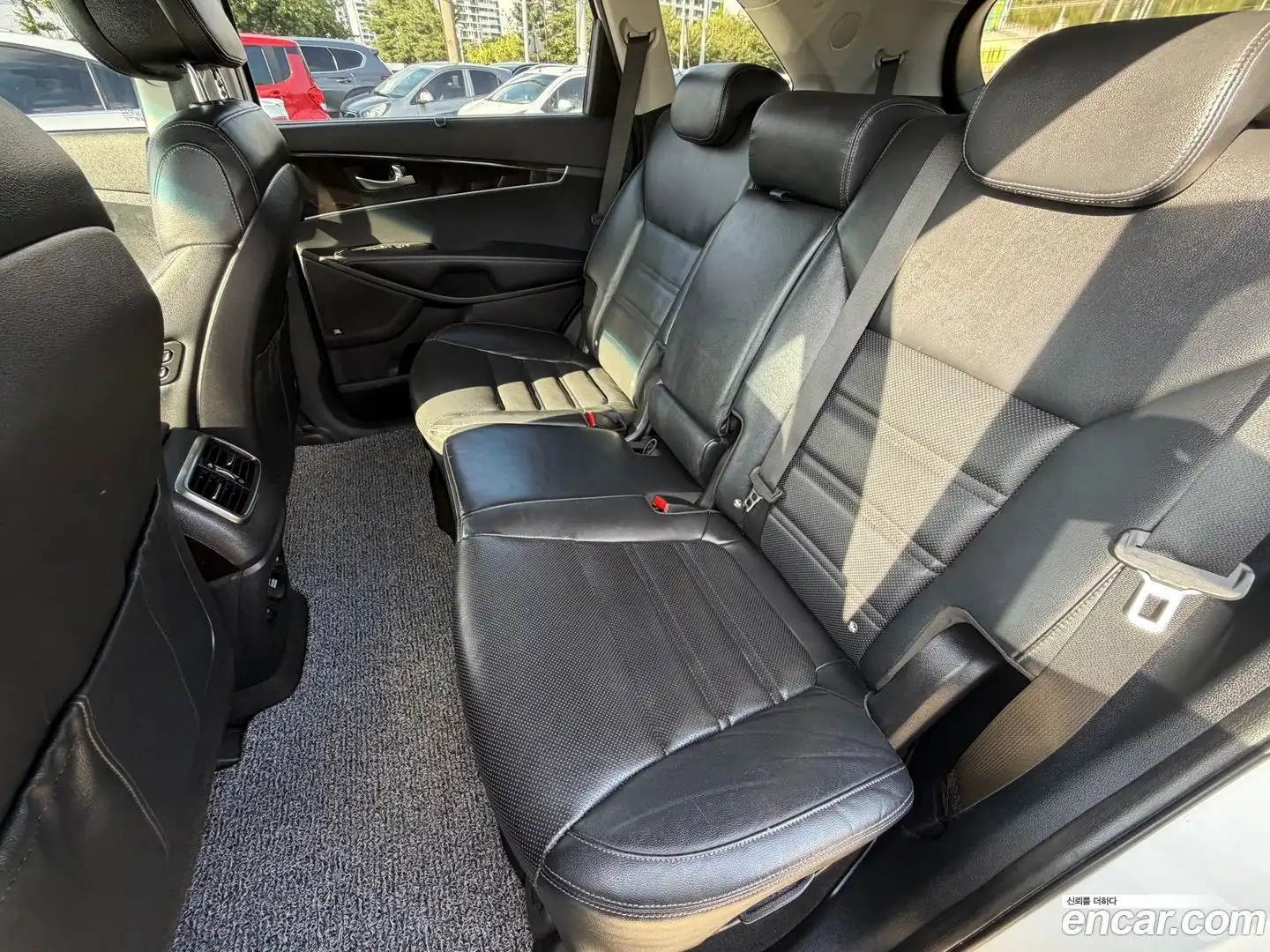 Sorento Kia 2017.5-OPTION-015