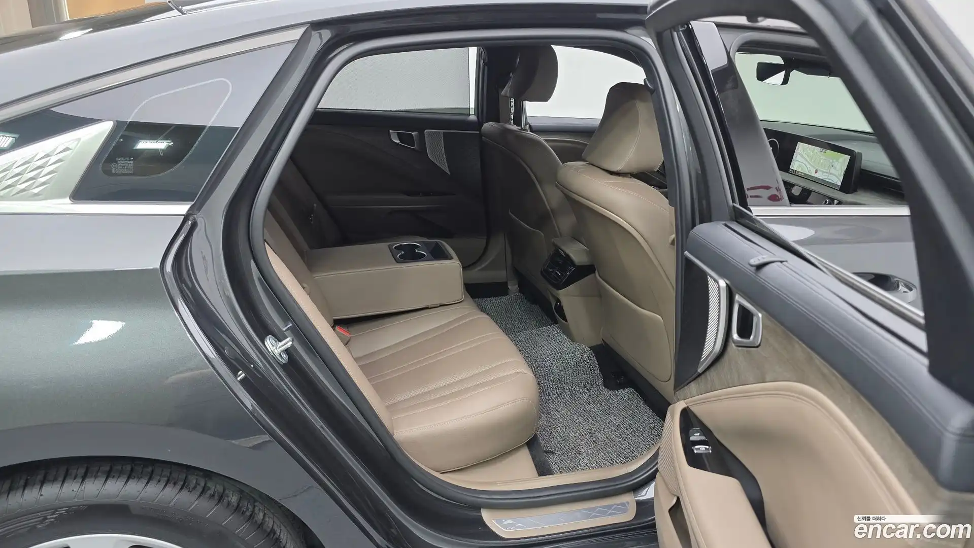 K8 Kia 2023.4-OPTION-015