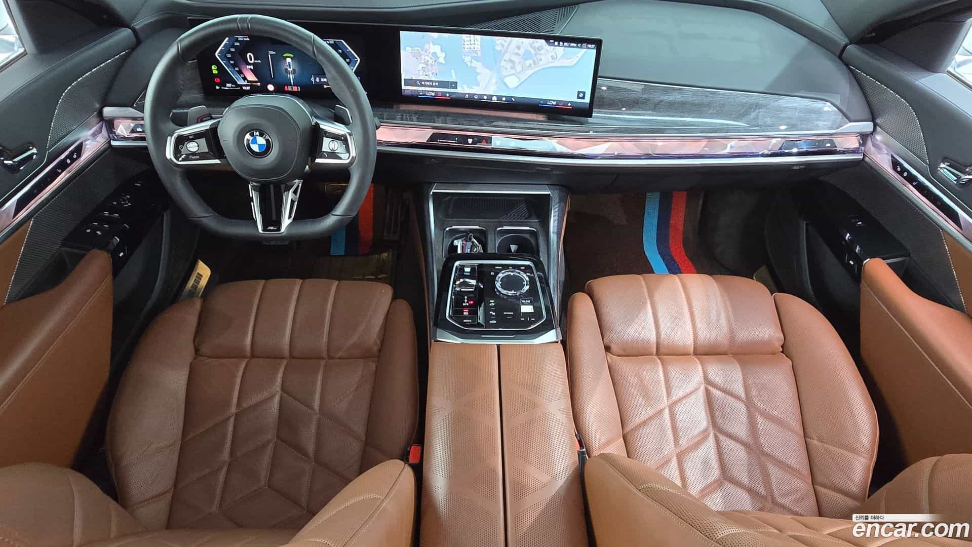7-Series BMW 2024.4-INNER-007