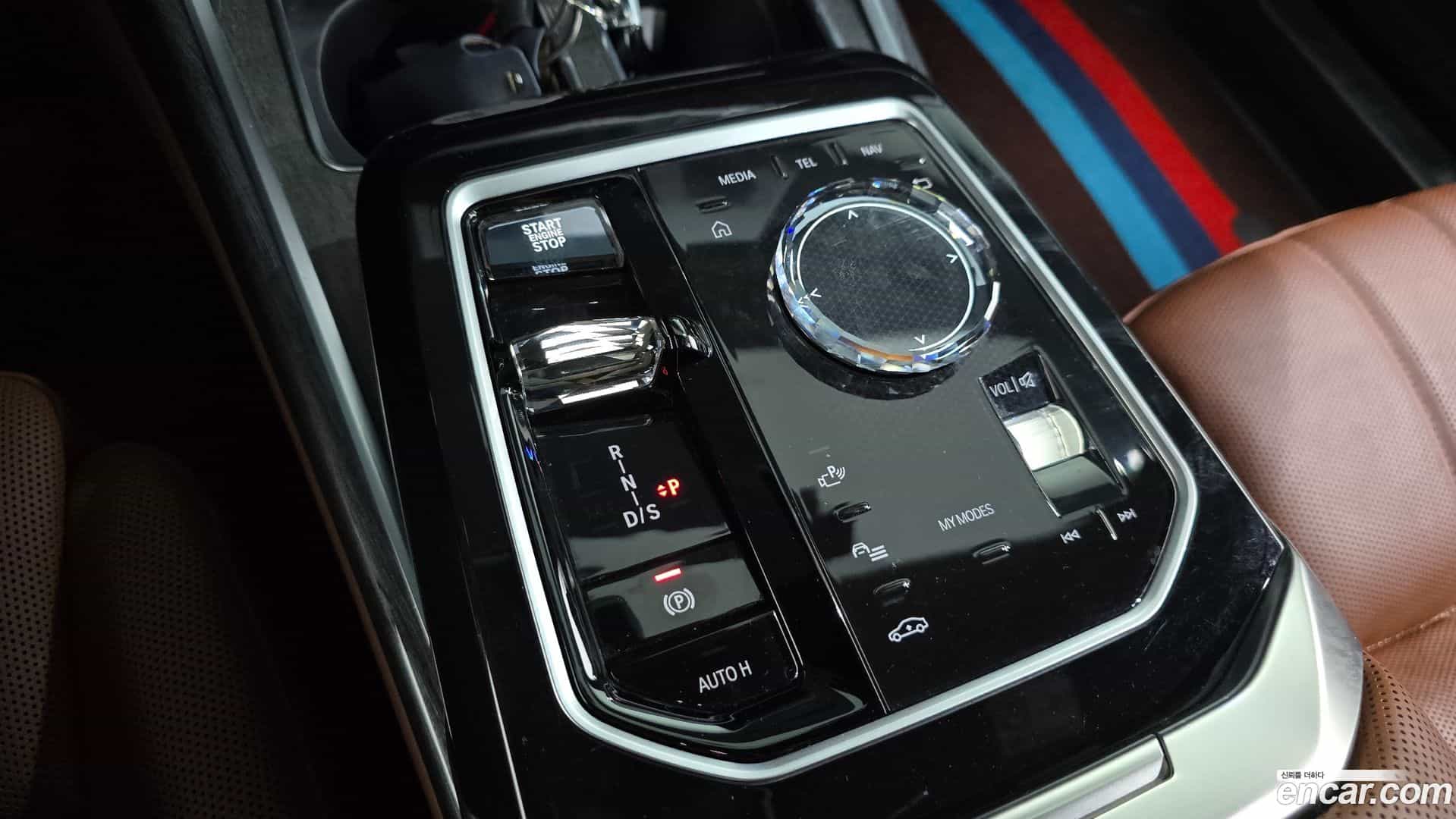 7-Series BMW 2024.4-INNER-009