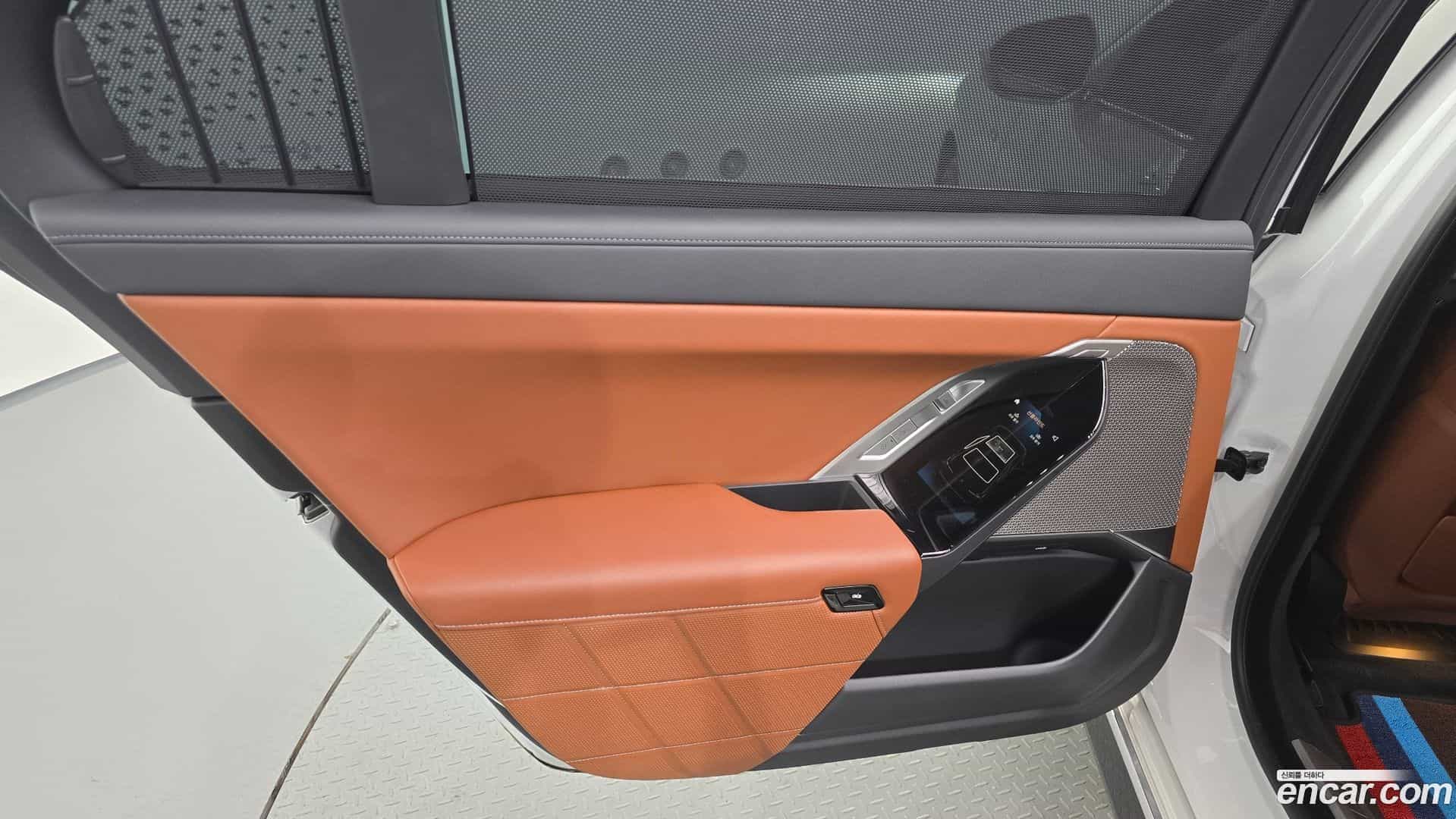 7-Series BMW 2024.4-INNER-035