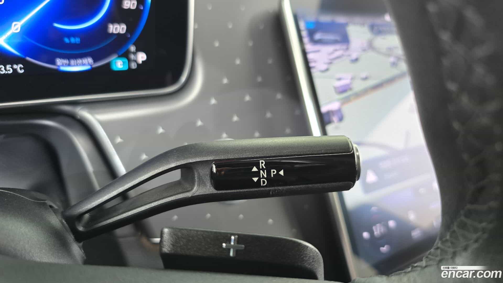 EQE Mercedes-Benz 2023.3-INNER-009