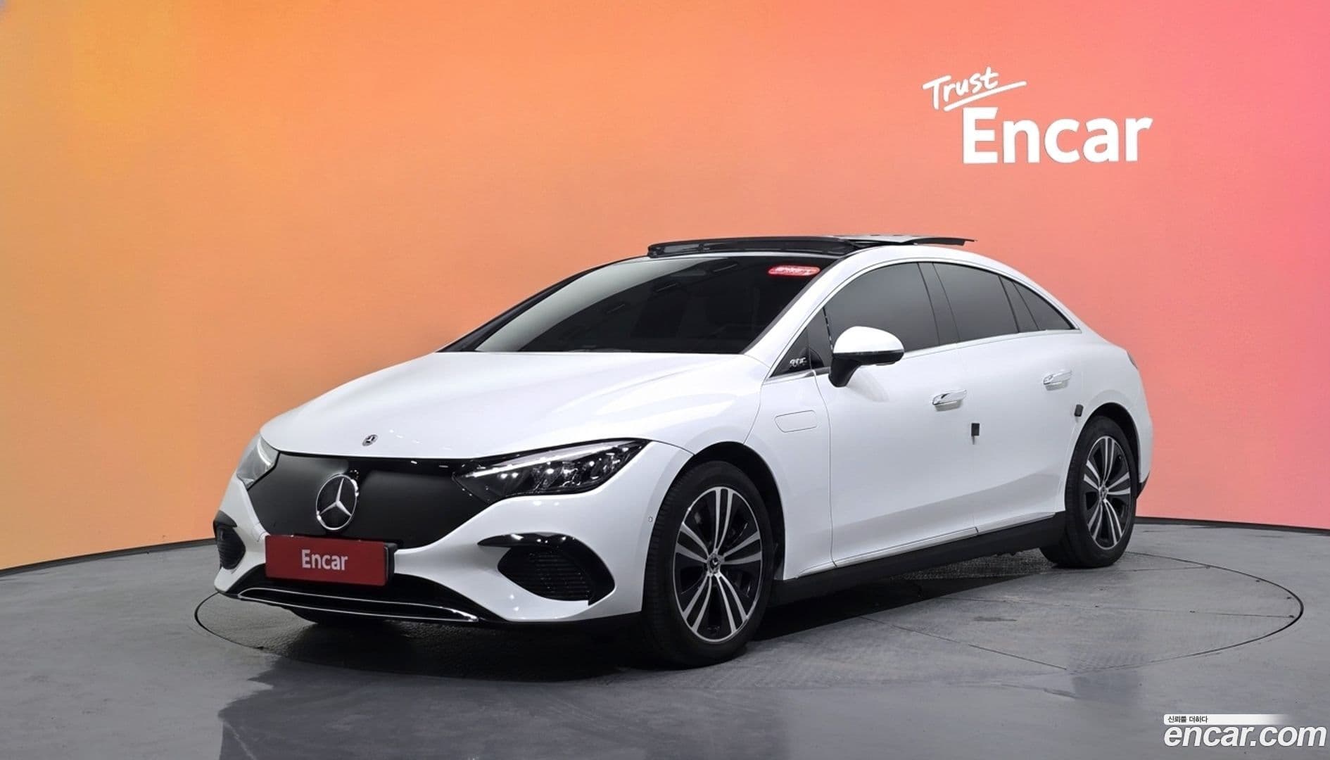 Main__Slider__Photo:EQE Mercedes-Benz 2023.3-0