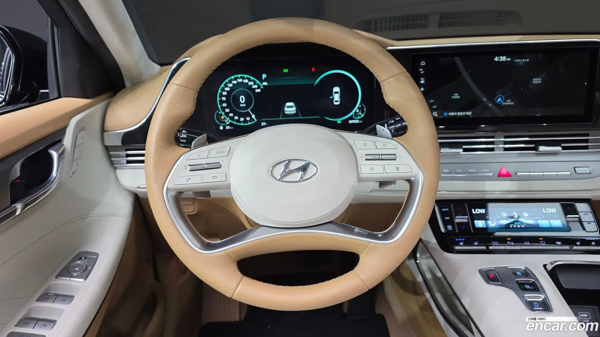 Grandeur Hyundai 2022.4-OPTION-018