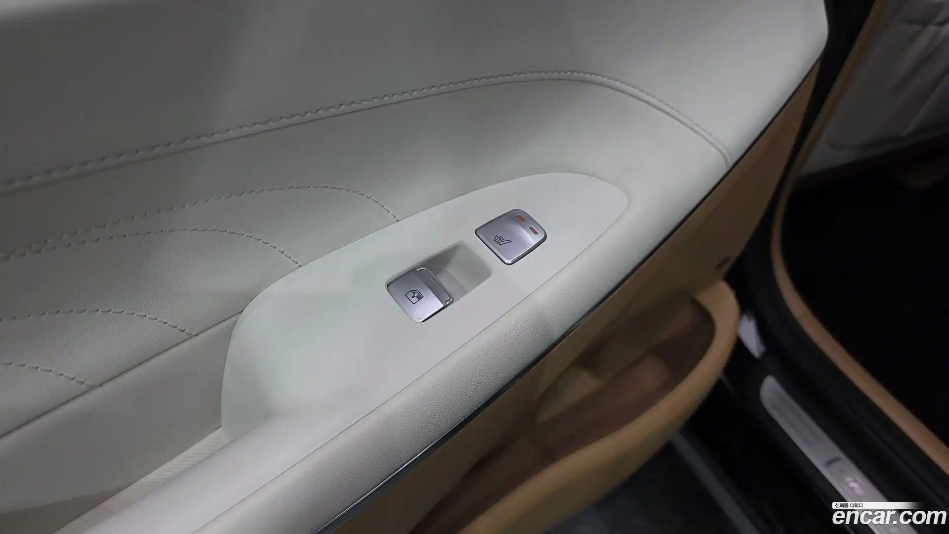 Grandeur Hyundai 2022.4-OPTION-023